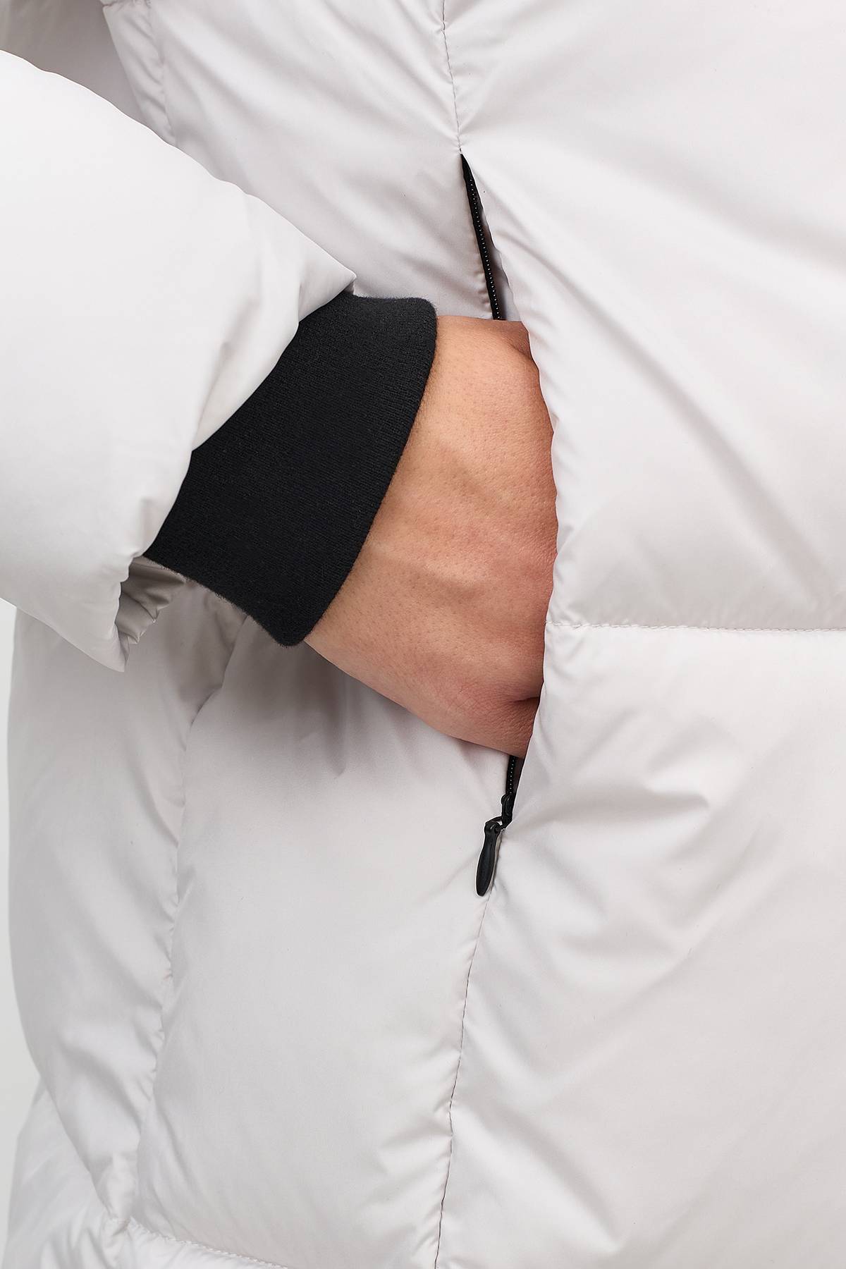 Лимитированная серия светлая удлиненная куртка с трикотажными манжетами с палантином, 42