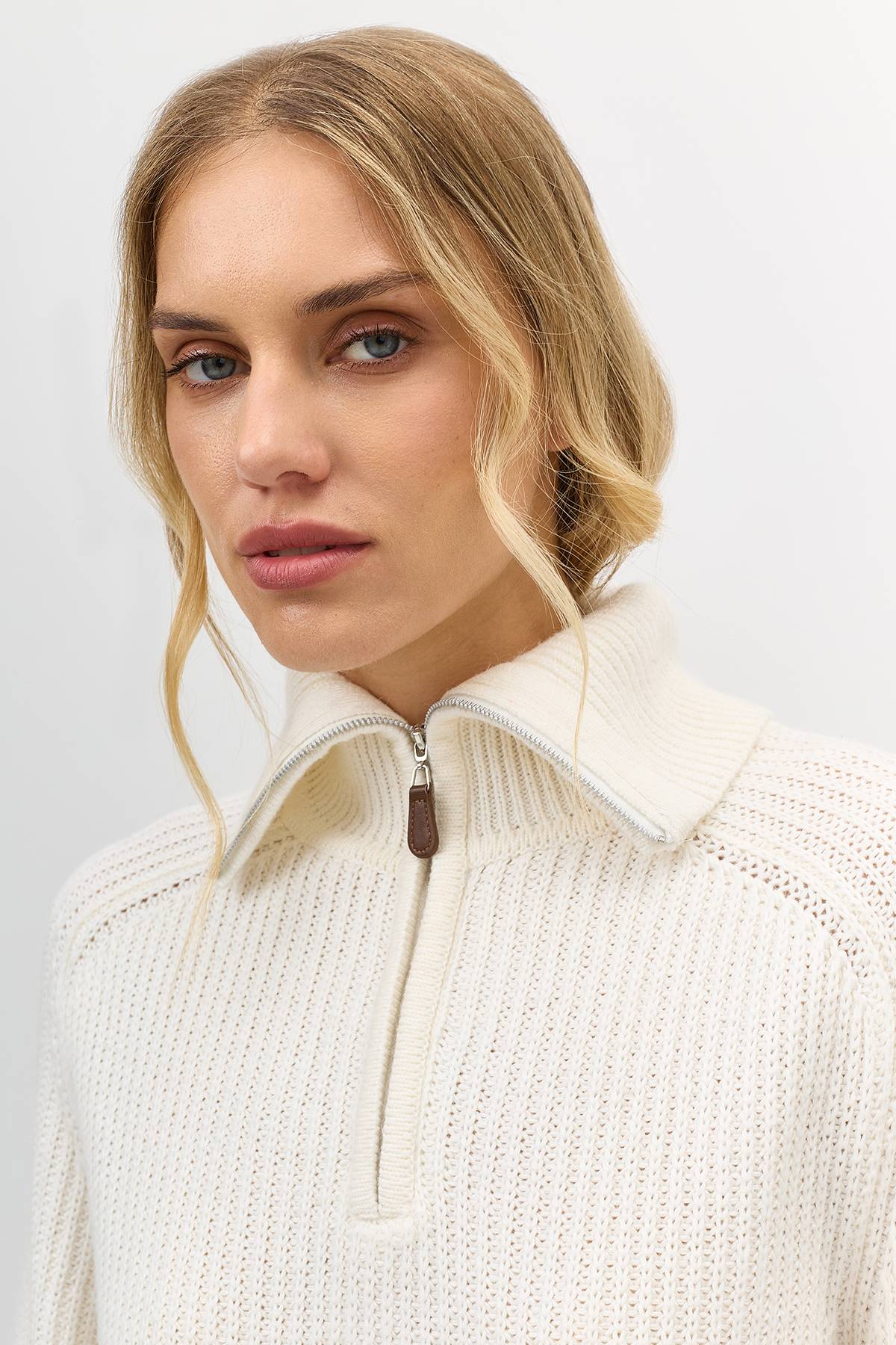 Лимитированная серия свитер с отложным воротником на молнии и ремень, 50