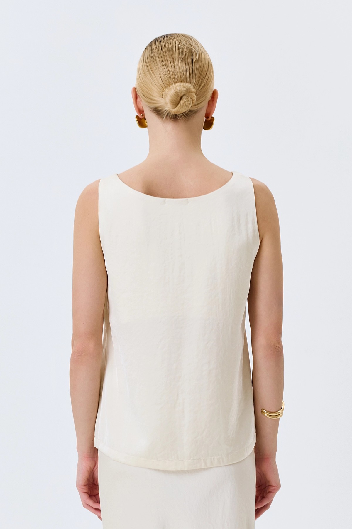 Белый свободный сатиновый топ, 52