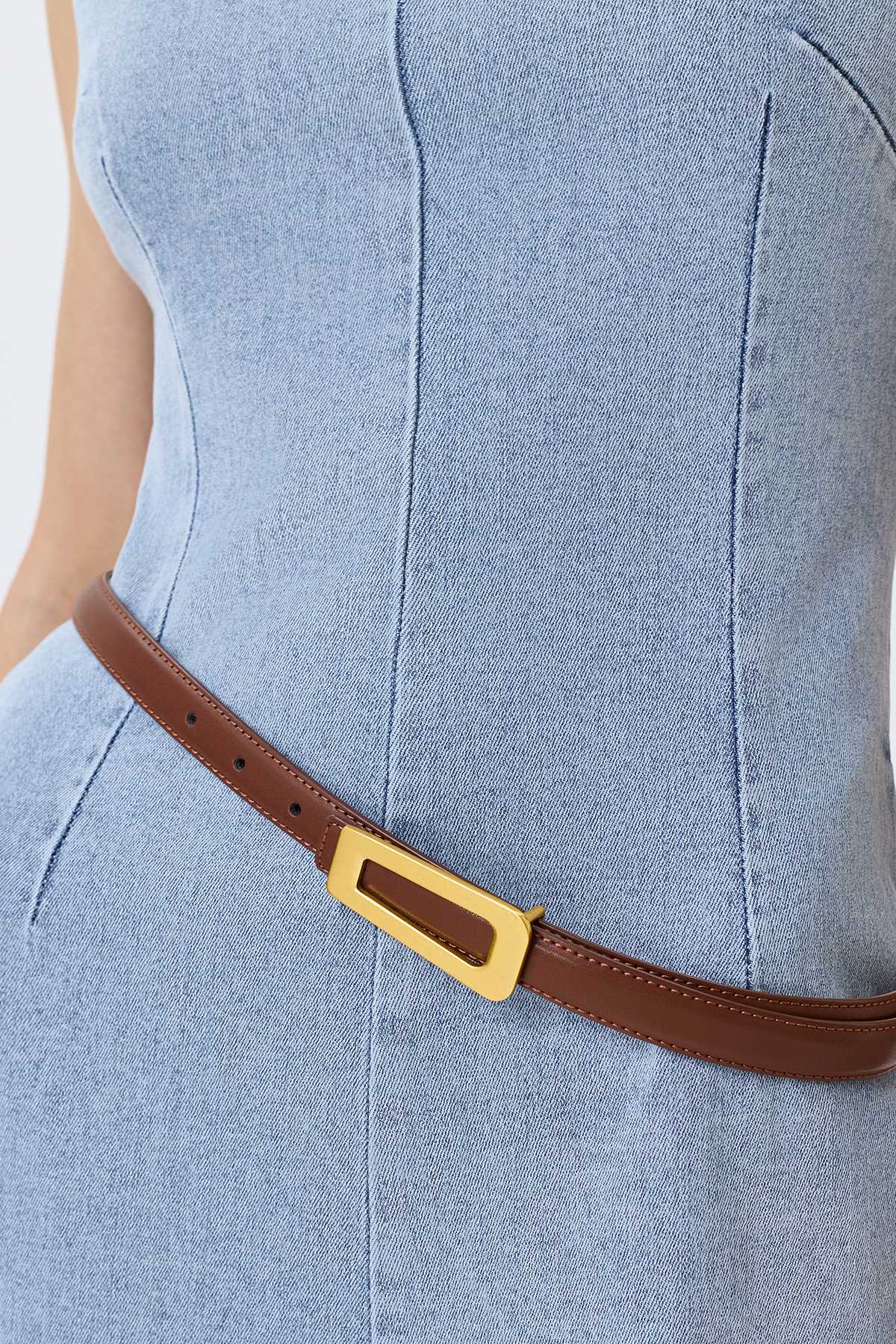 Кожаный ремень с прямоугольной пряжкой, S