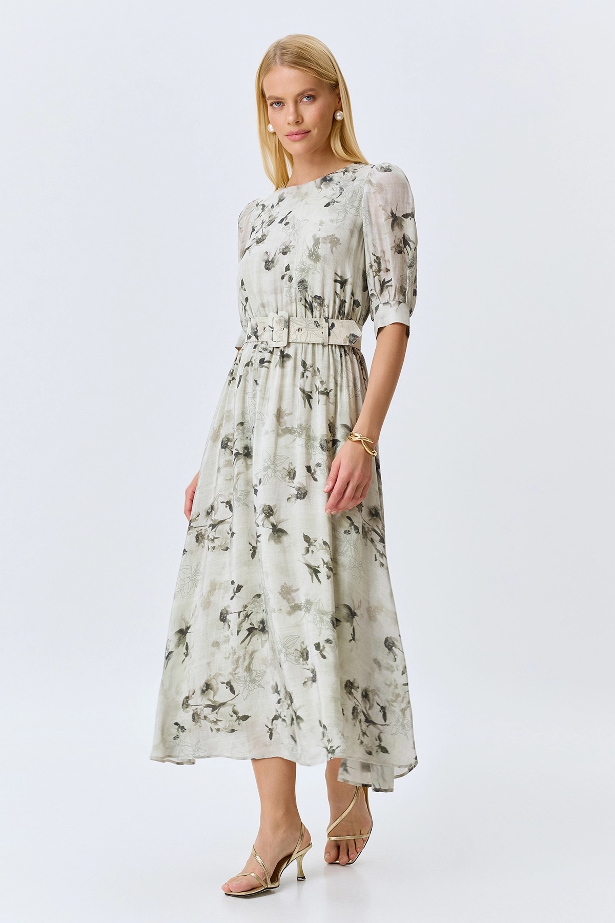 Платье с флоральным принтом, 44