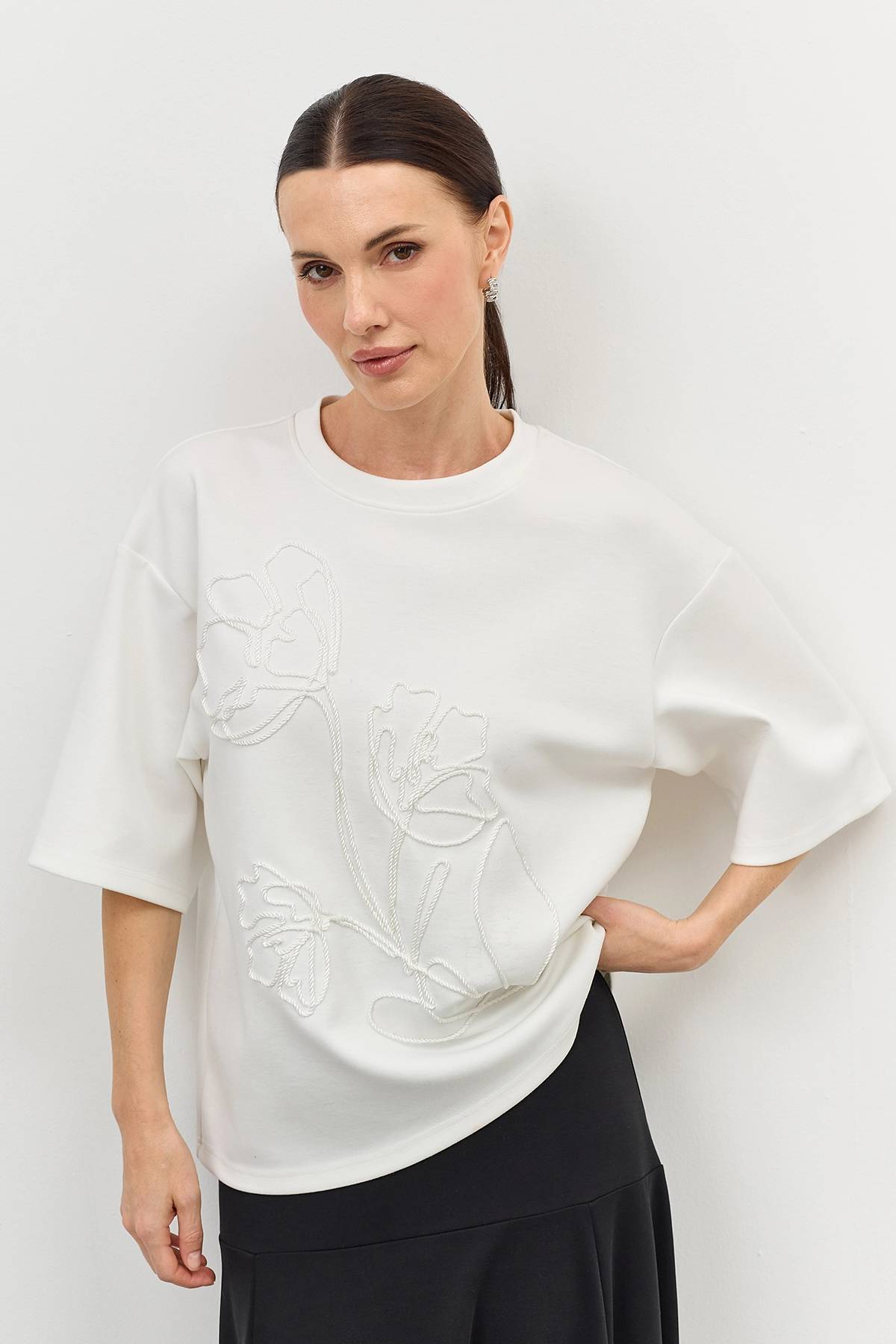 Лимитированная серия белый джемпер с палантином, 40