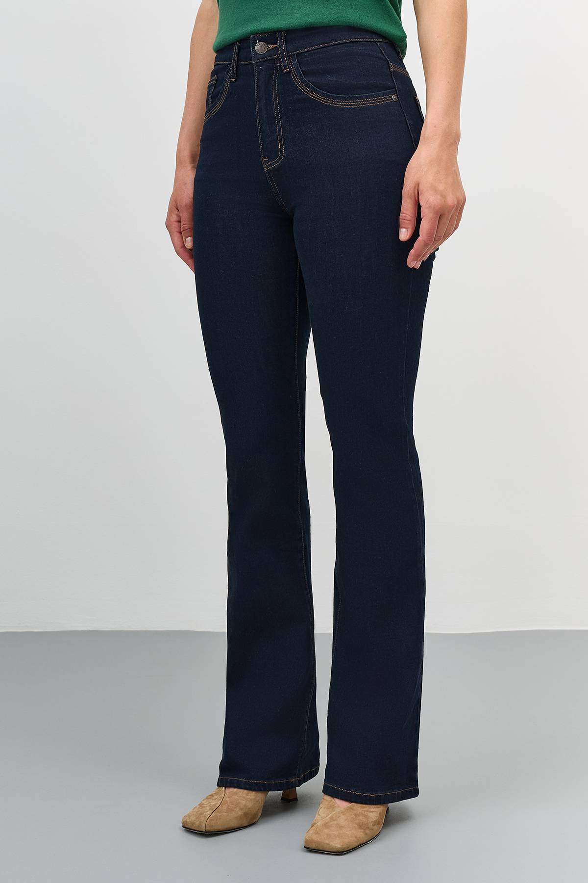 Расклешенные джинсы с высокой посадкой, 44