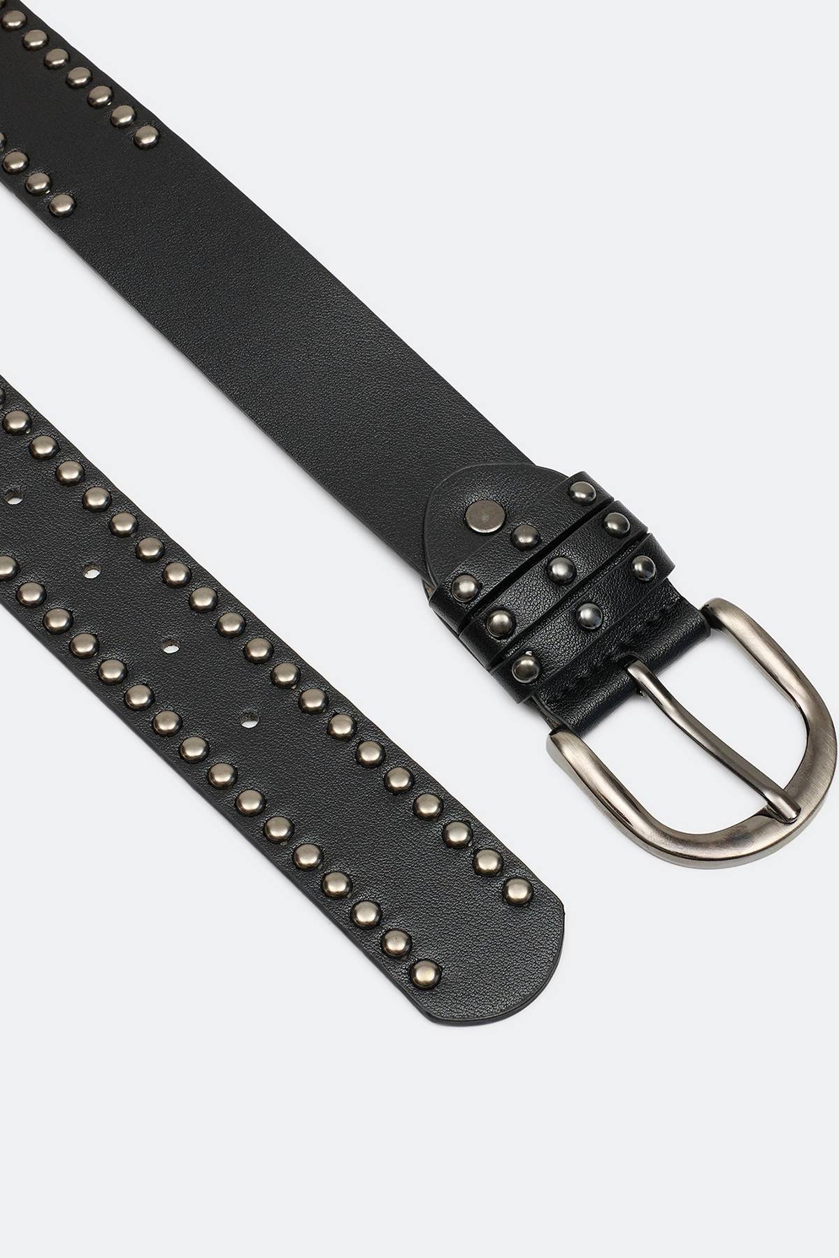 Широкий ремень с декоративными заклепками, S