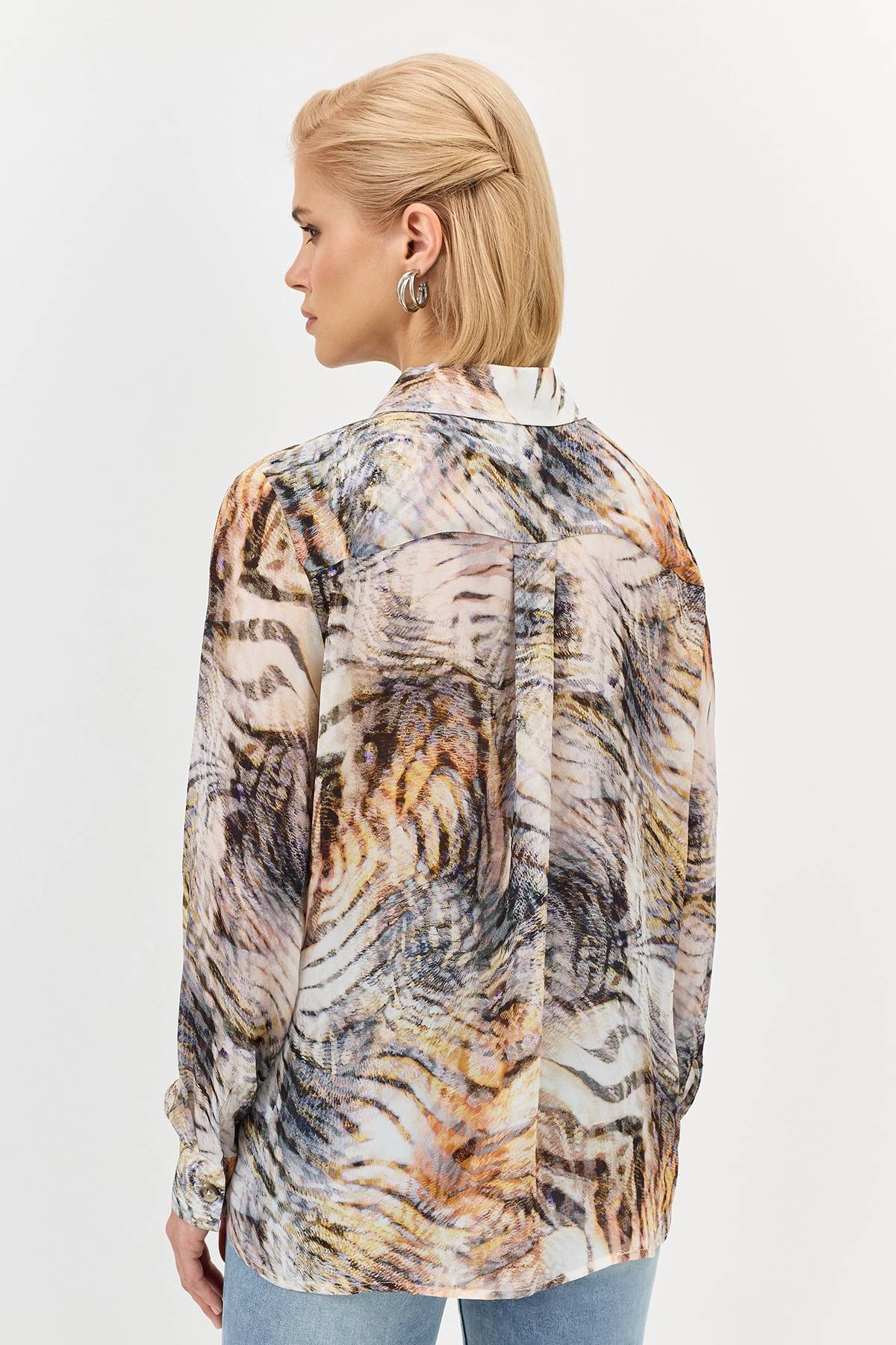 Лимитированная серия блузка с анималистичным принтом в карамельном цвете с ремнем, 34