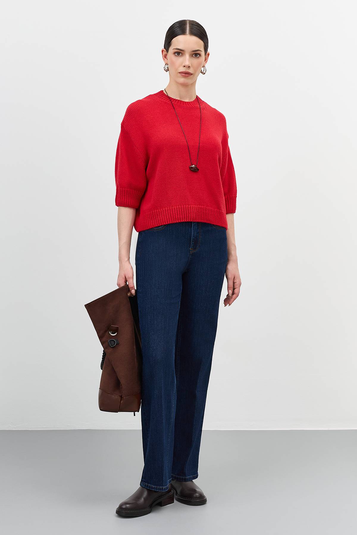 Базовые джинсы прямого силуэта, 42