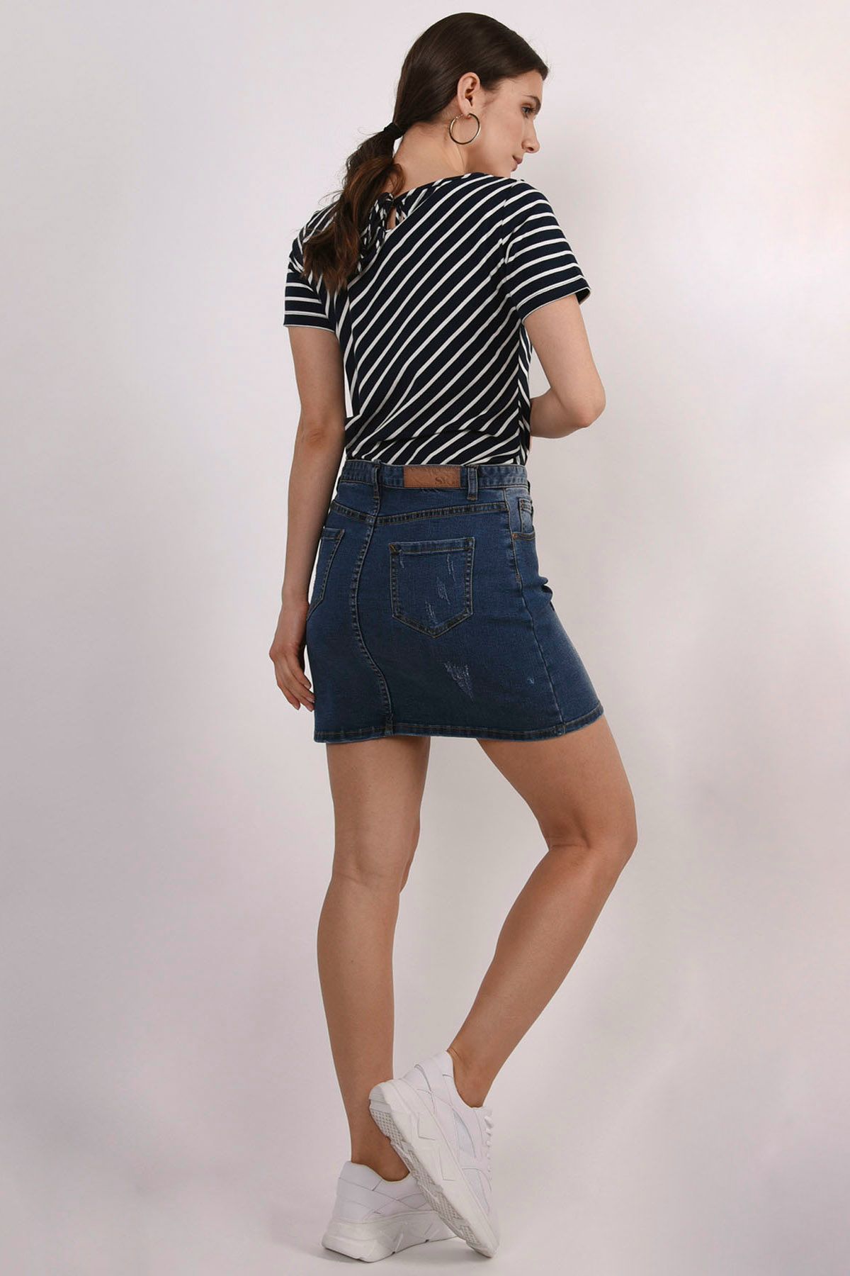 Джинсовая юбка со средней посадкой, 40р