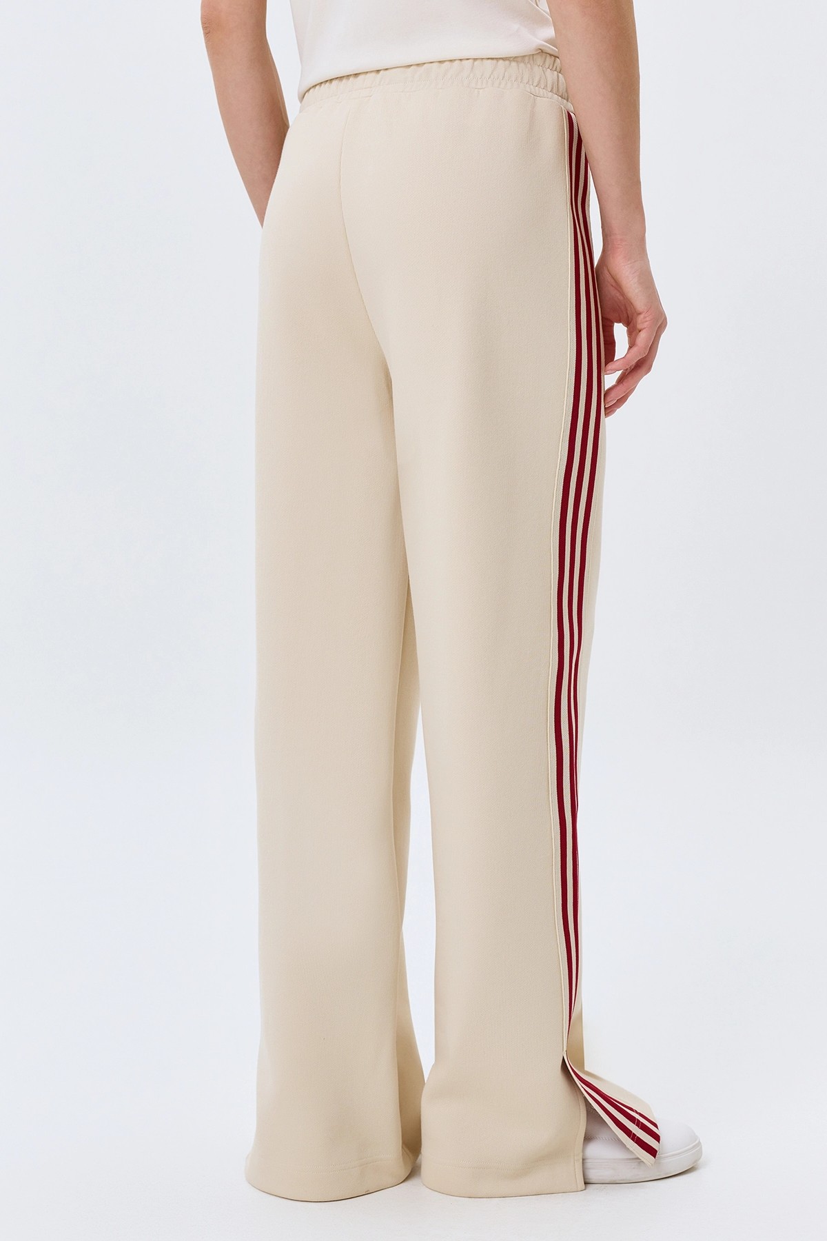 Трикотажные брюки с контрастными лампасами, 50