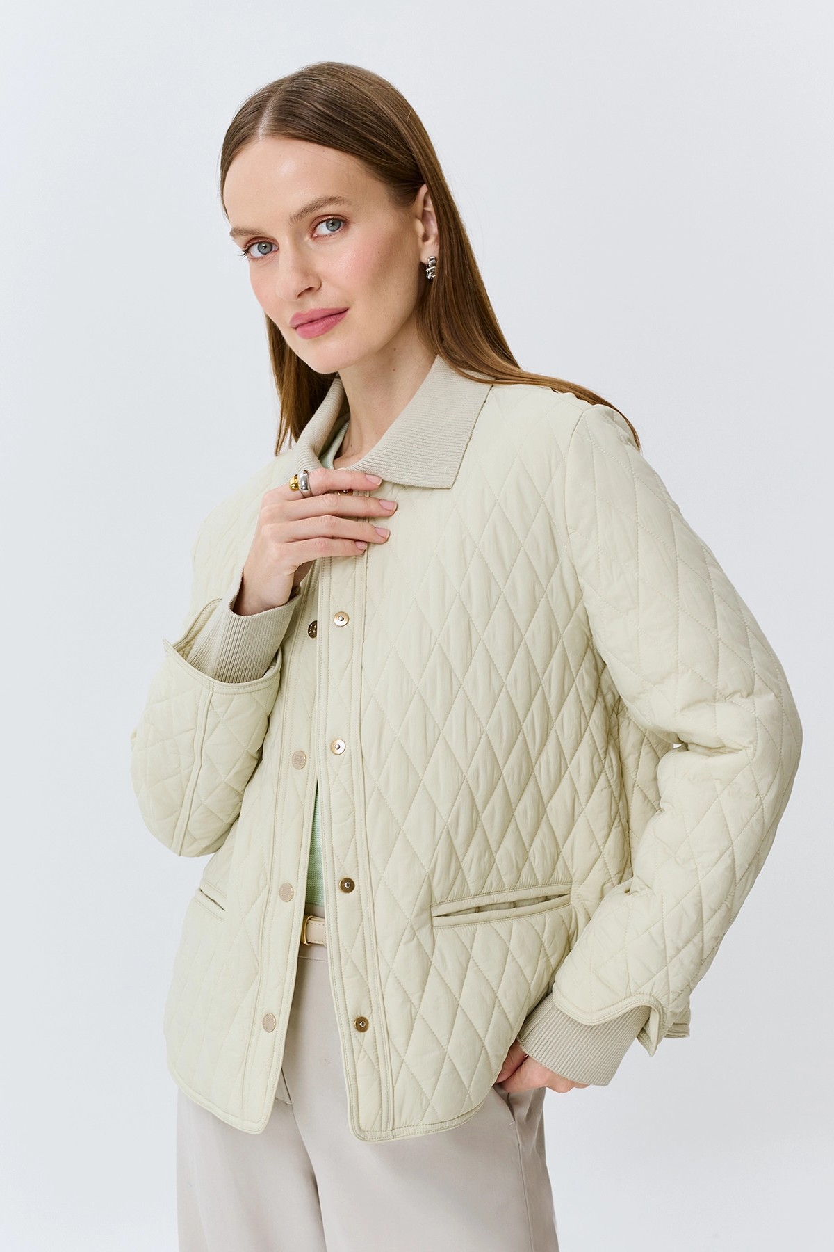 Куртка с мелкой ромбовидной стежкой, 46