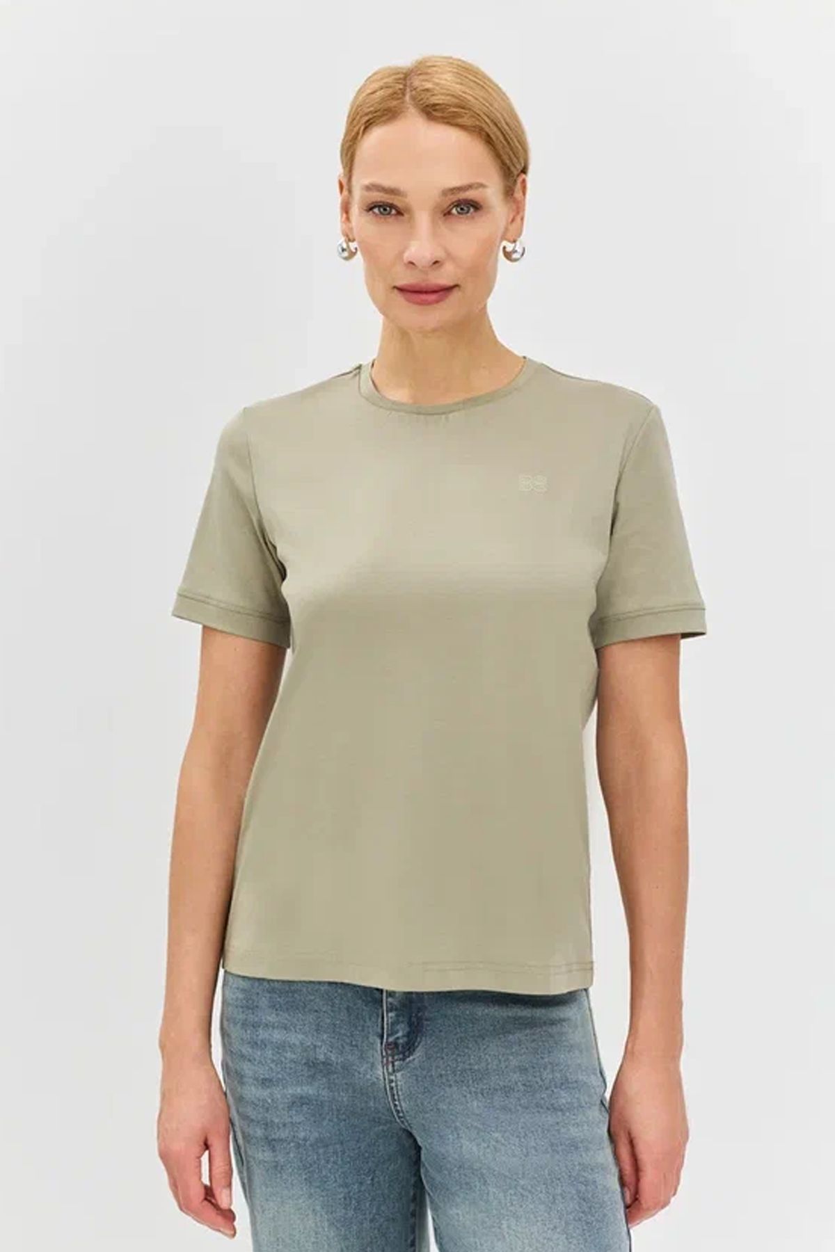 Базовая футболка из мерсеризованного хлопка в мятном цвете, 42р