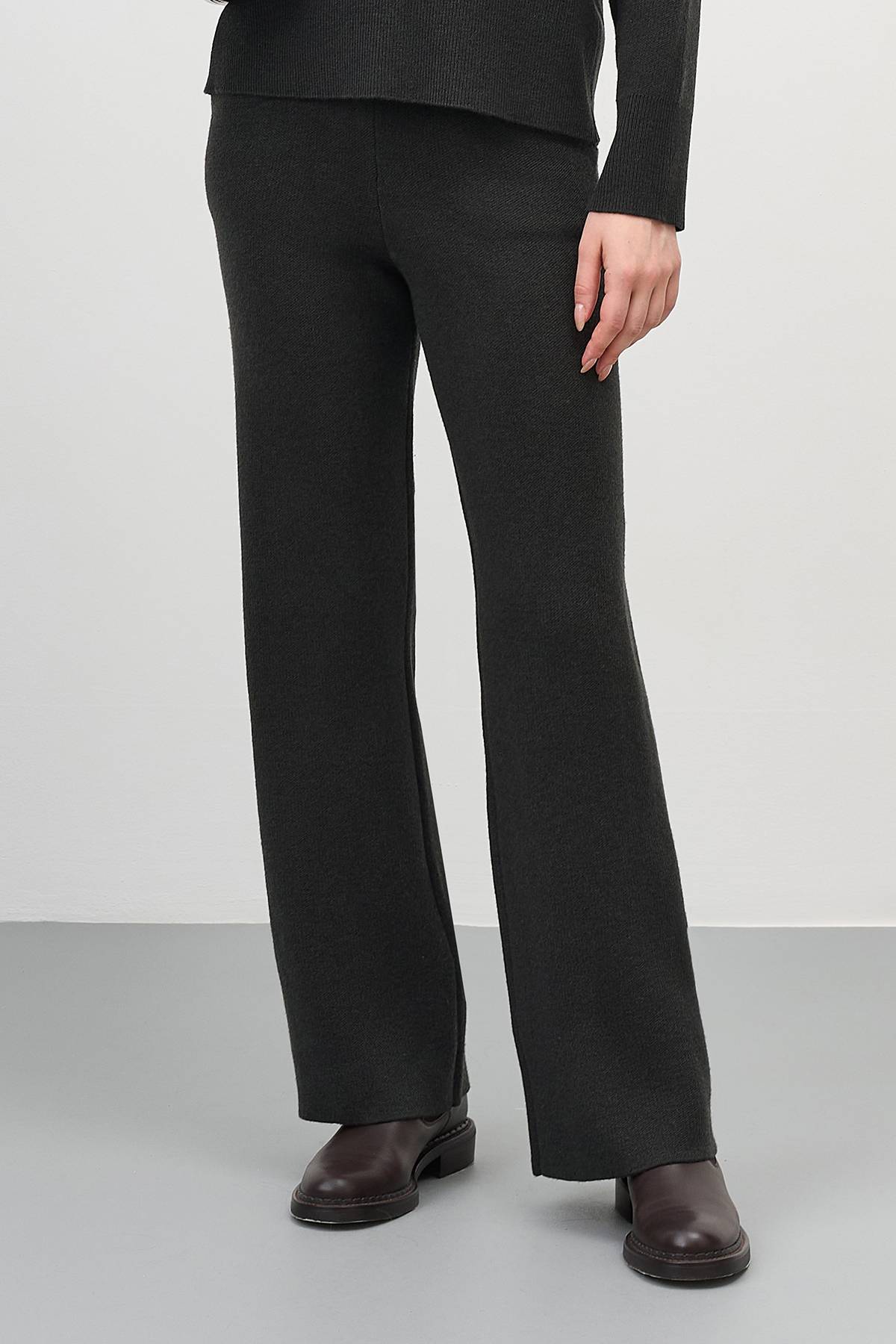 Вязаные брюки с шерстью, 46