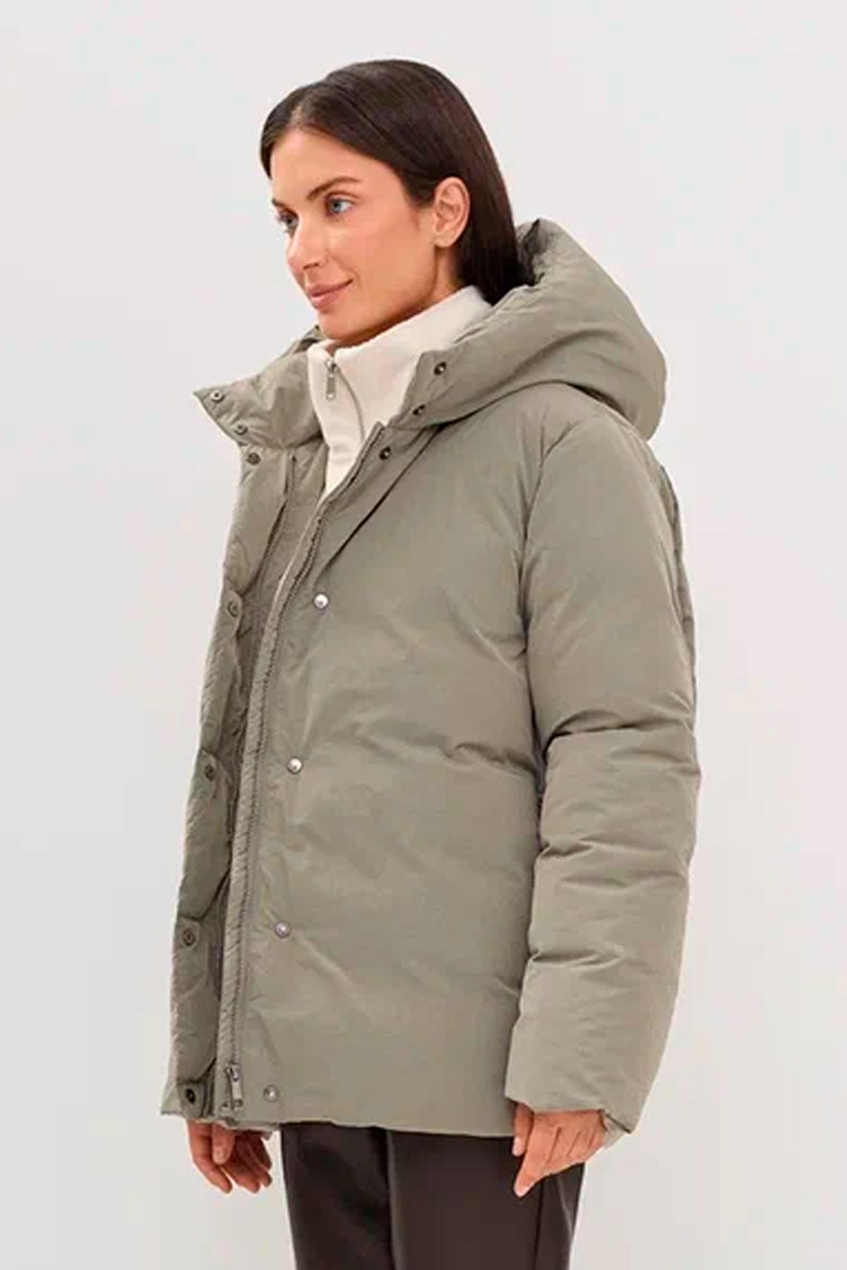 Куртка прямого силуэта с peach эффектом в оливковом цвете, 44р