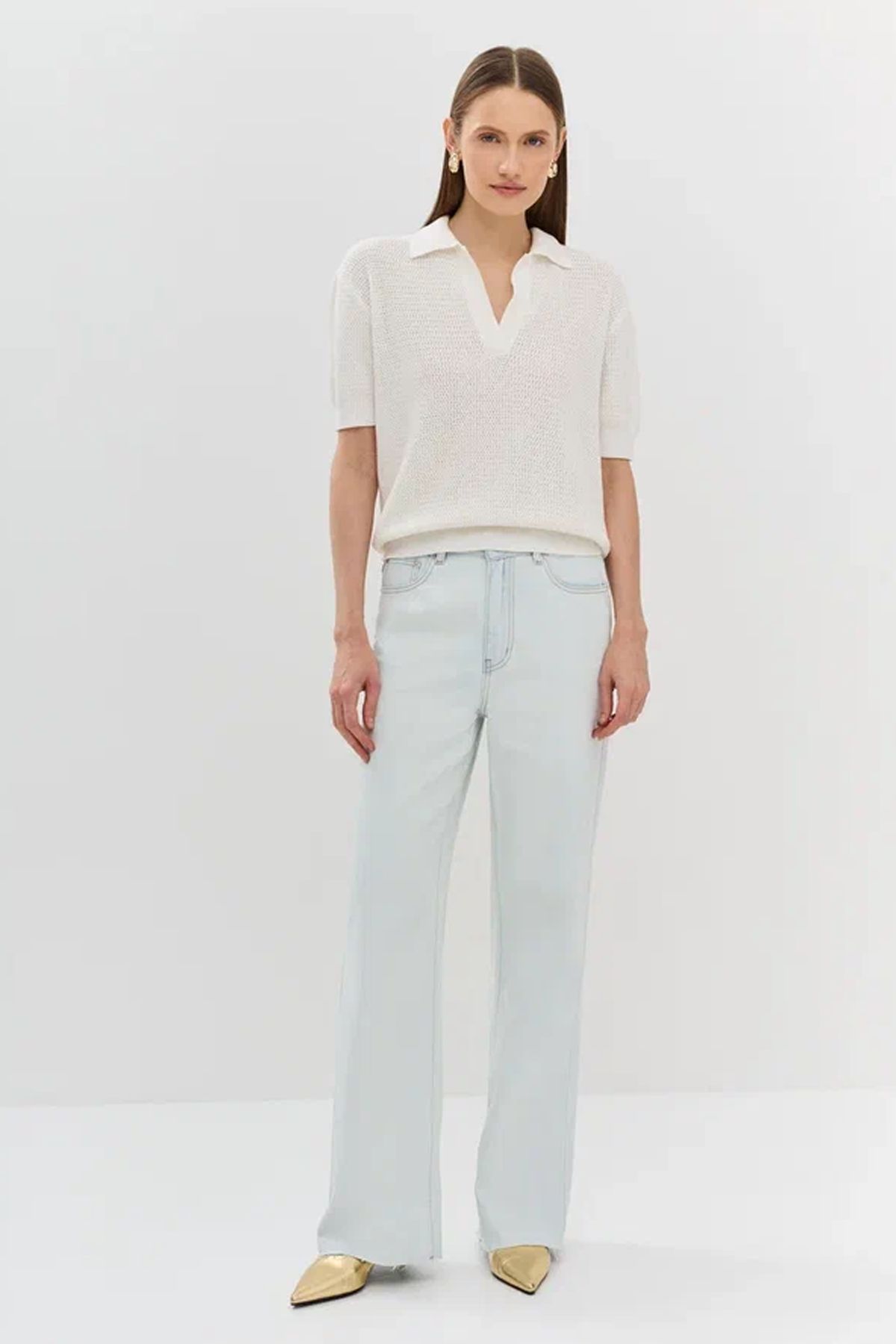 Светлые джинсы с высокой посадкой, 42р