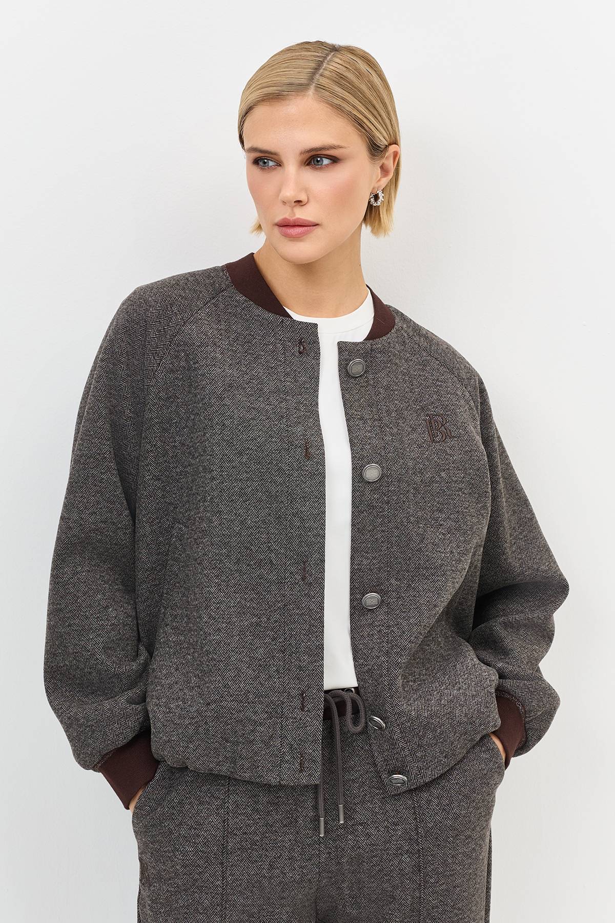 Лимитированная серия теплый бомбер с шерстью и ремень, 40