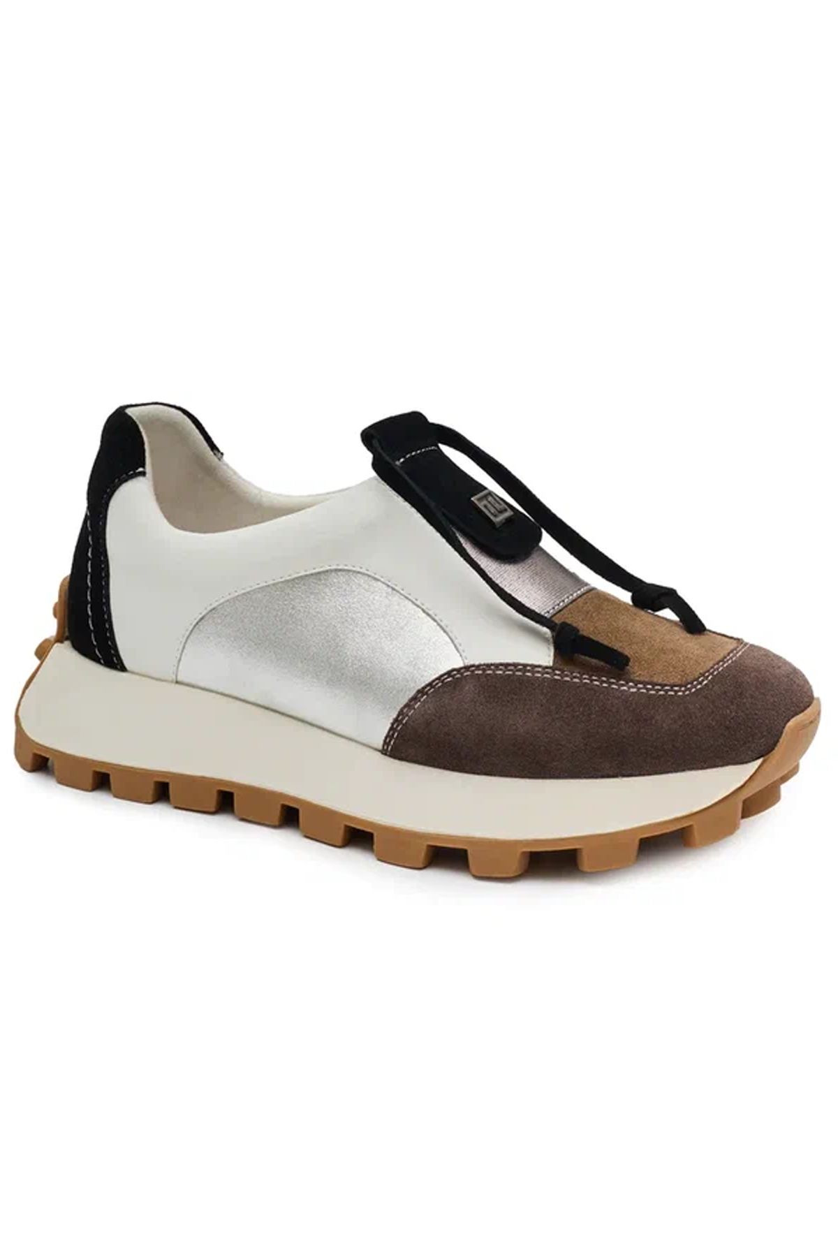 Кроссовки с контрастными деталями из натуральной кожи и мягкой замши, 40р