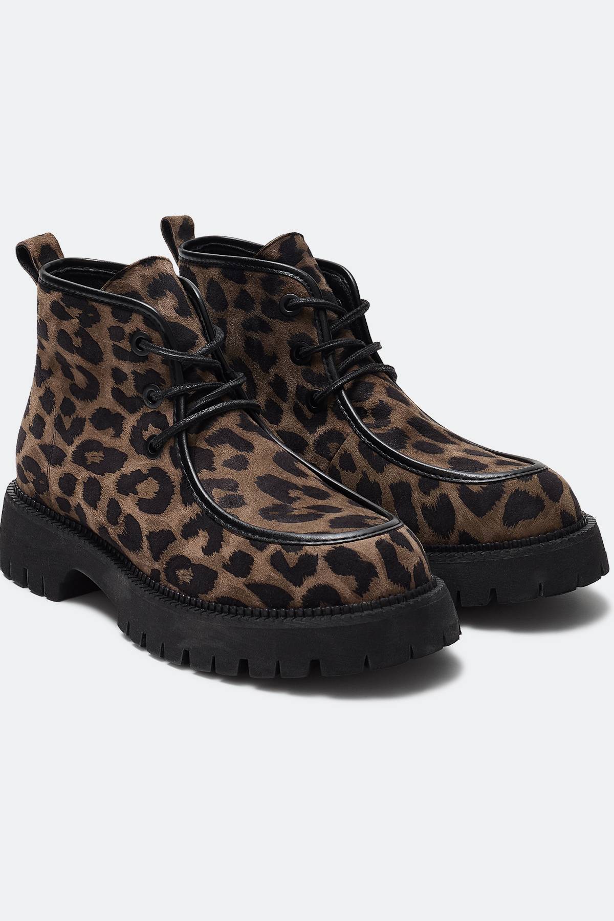 Ботинки с анималистичным принтом, 38