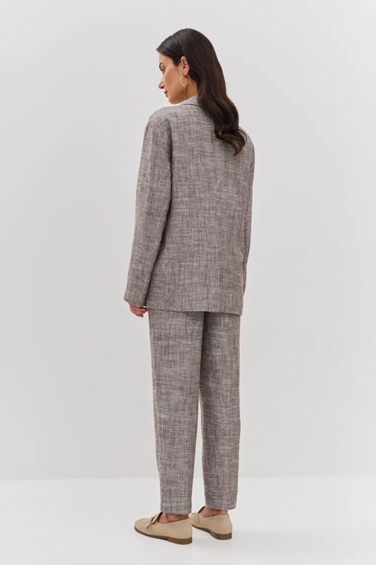 Жакет с акцентными пуговицами, 52р