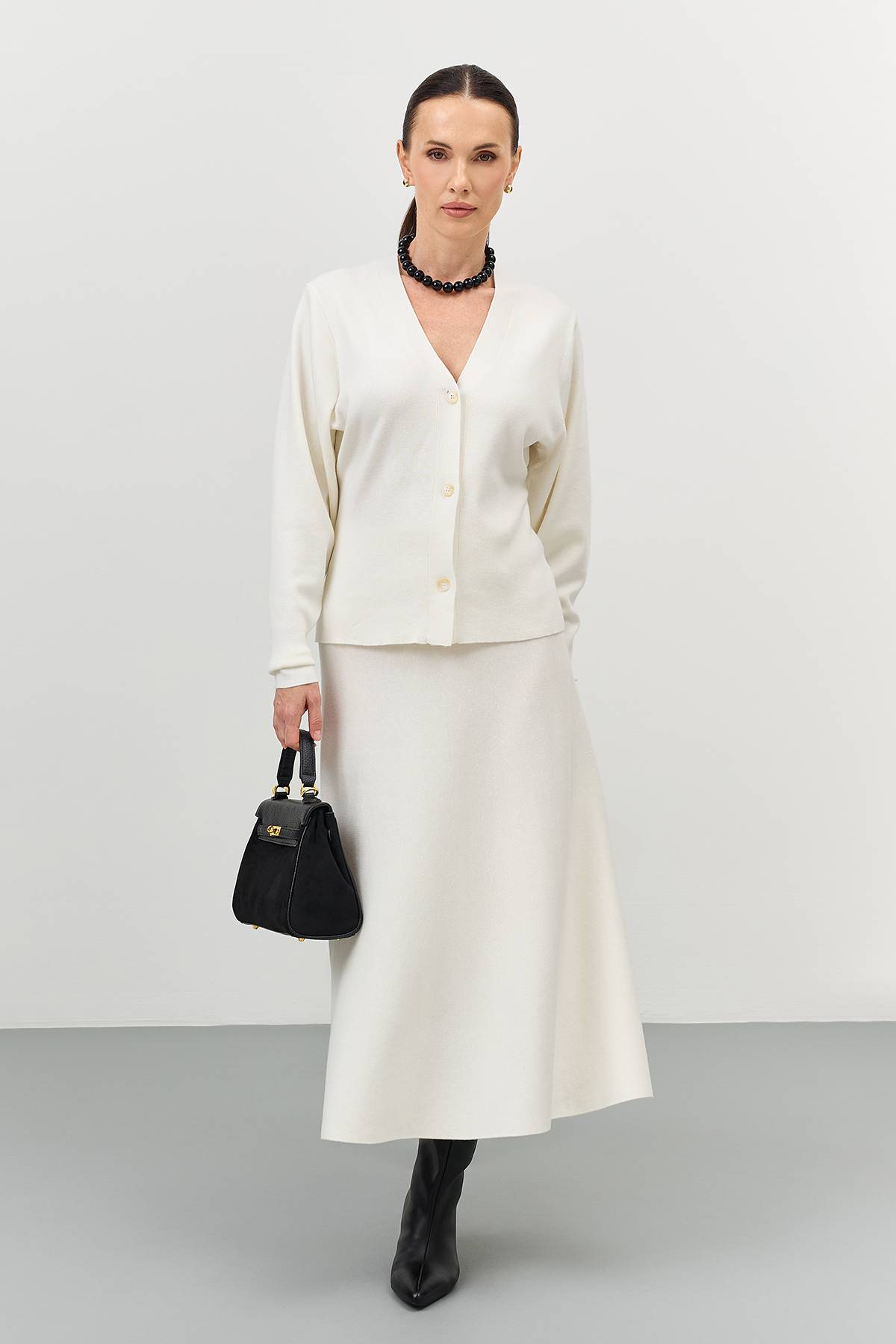 Классический белый кардиган с V-образным вырезом, 44