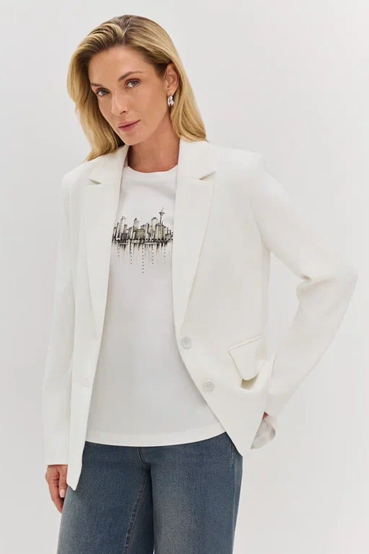 Классический жакет с деликатным люрексом, 52р