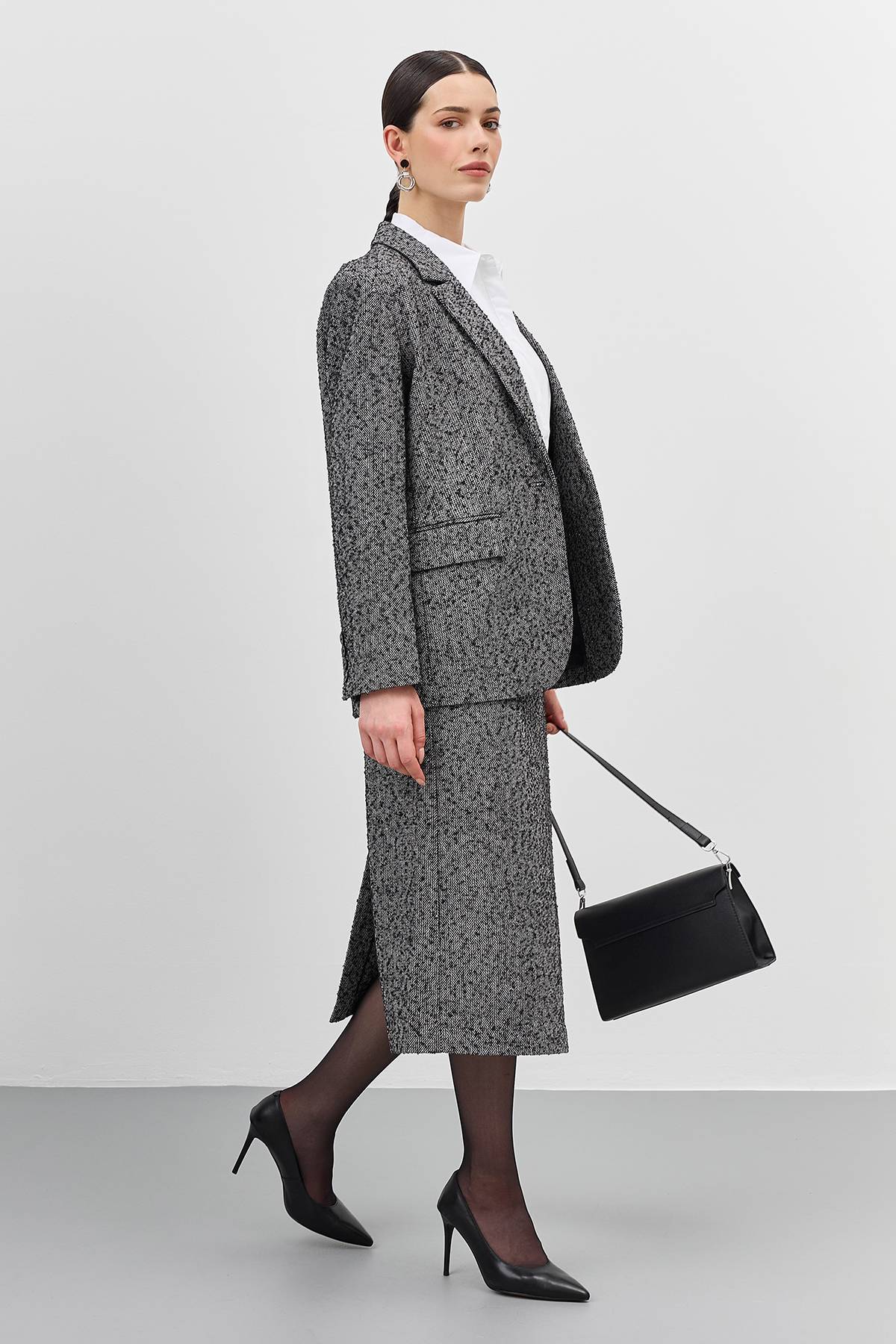 Прямая юбка из твида, 42