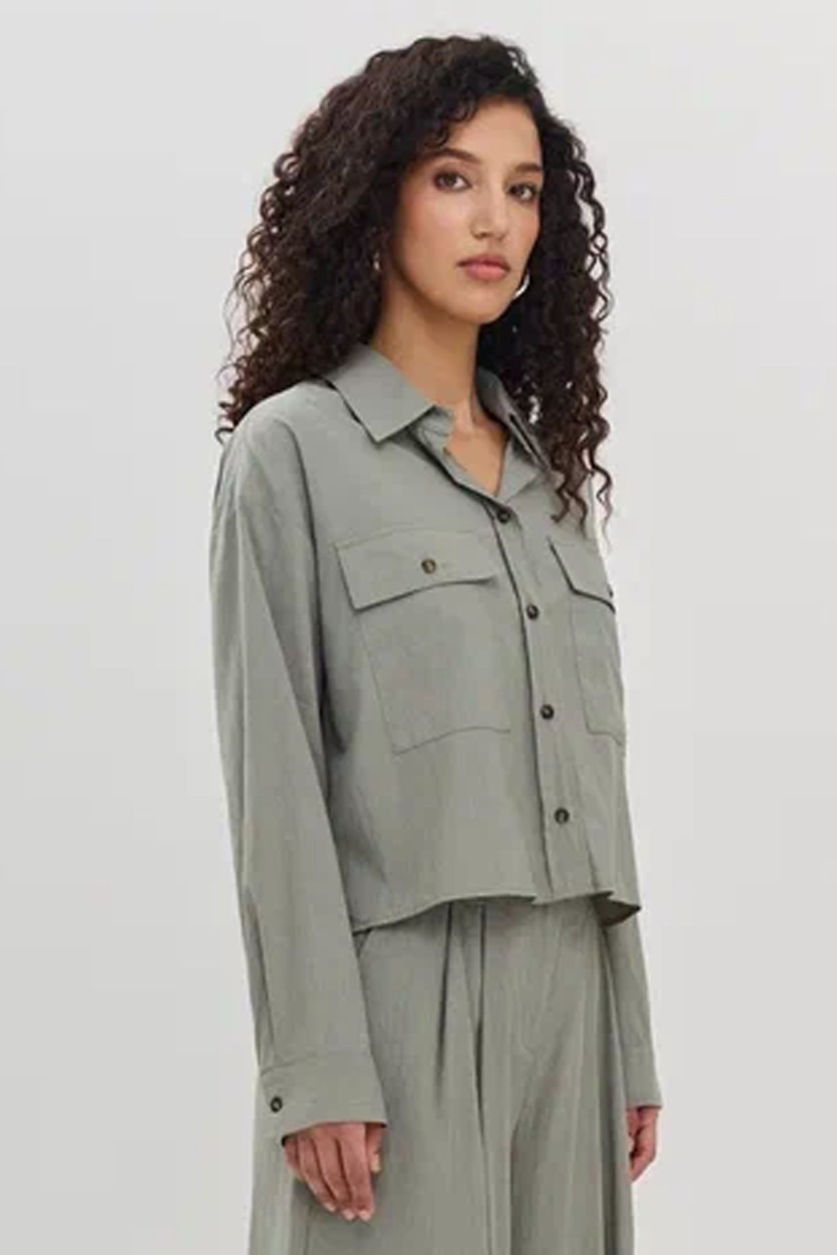 Блузка свободного кроя из тенселя, 52р