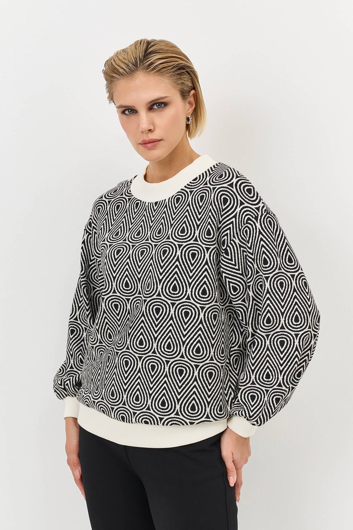 Лимитированная серия джемпер с графичным принтом и ремень, 34