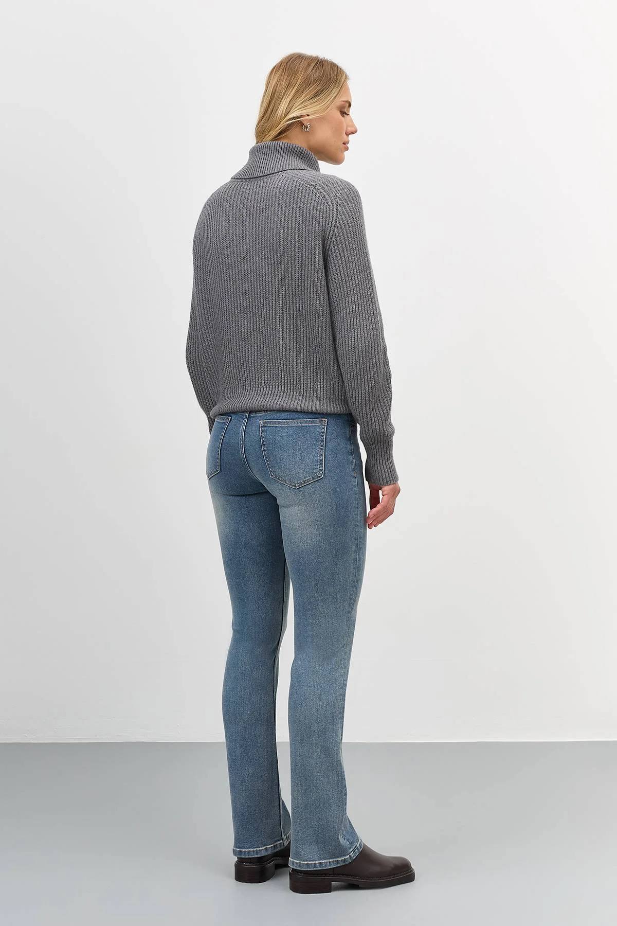 Свитер с отложным воротником на молнии, 50