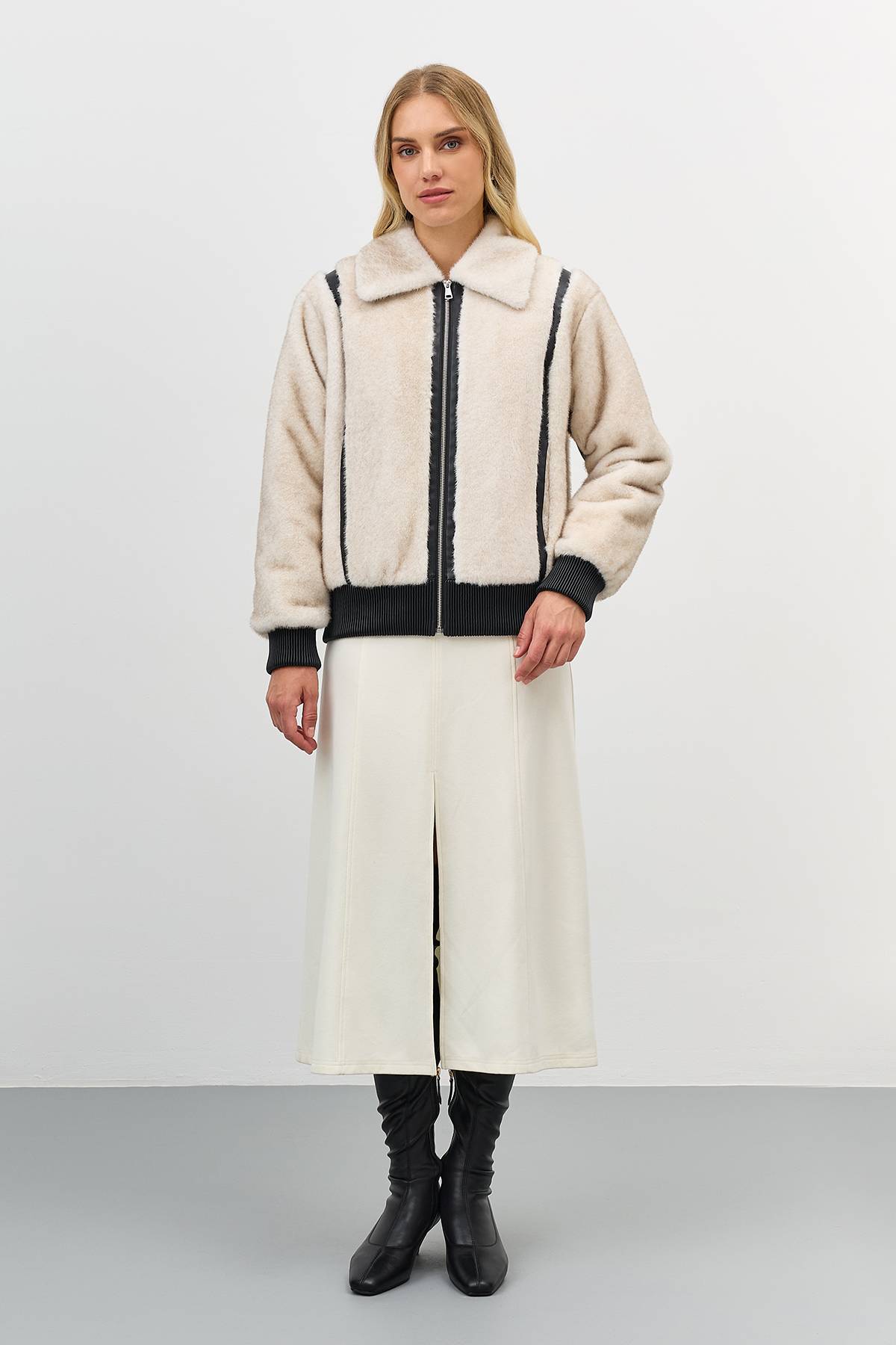 Лимитированая серия базовая куртка и палантин, 40