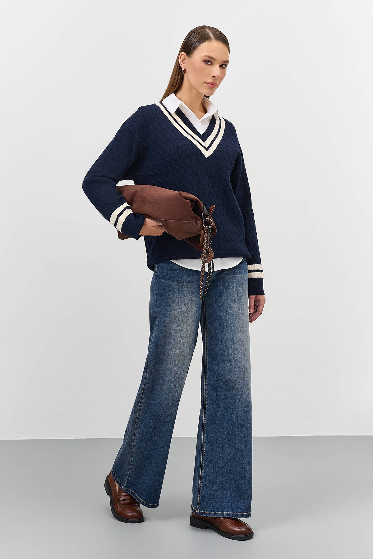 Лимитированная серия свитер с косами и контрастной отделкой и ремень, 48