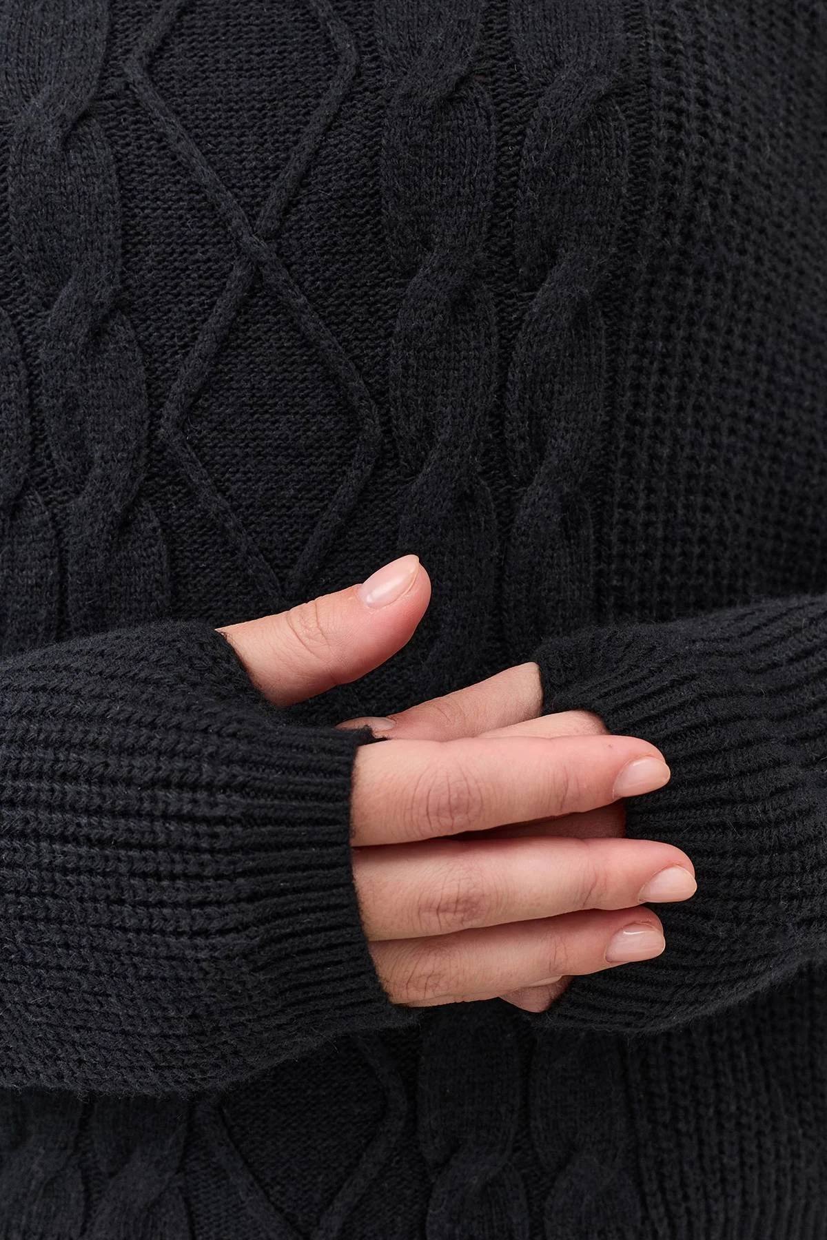 Свитер со съемными рукавами, 40