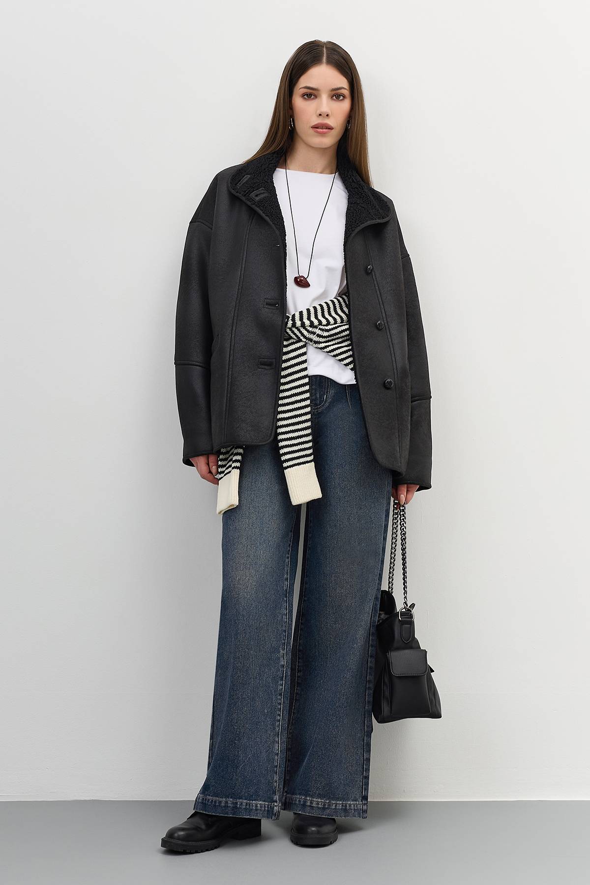 Лимитированная серия дубленка из искусственной овчины и палантин, 42