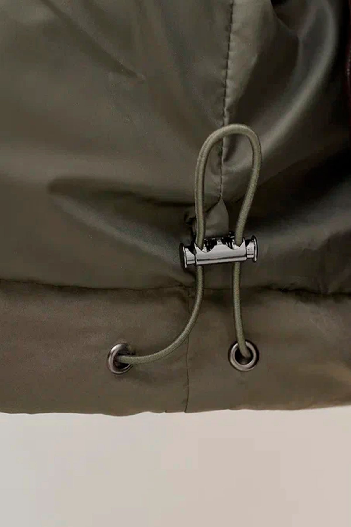 Куртка прямого силуэта с peach эффектом в оливковом цвете, 52р