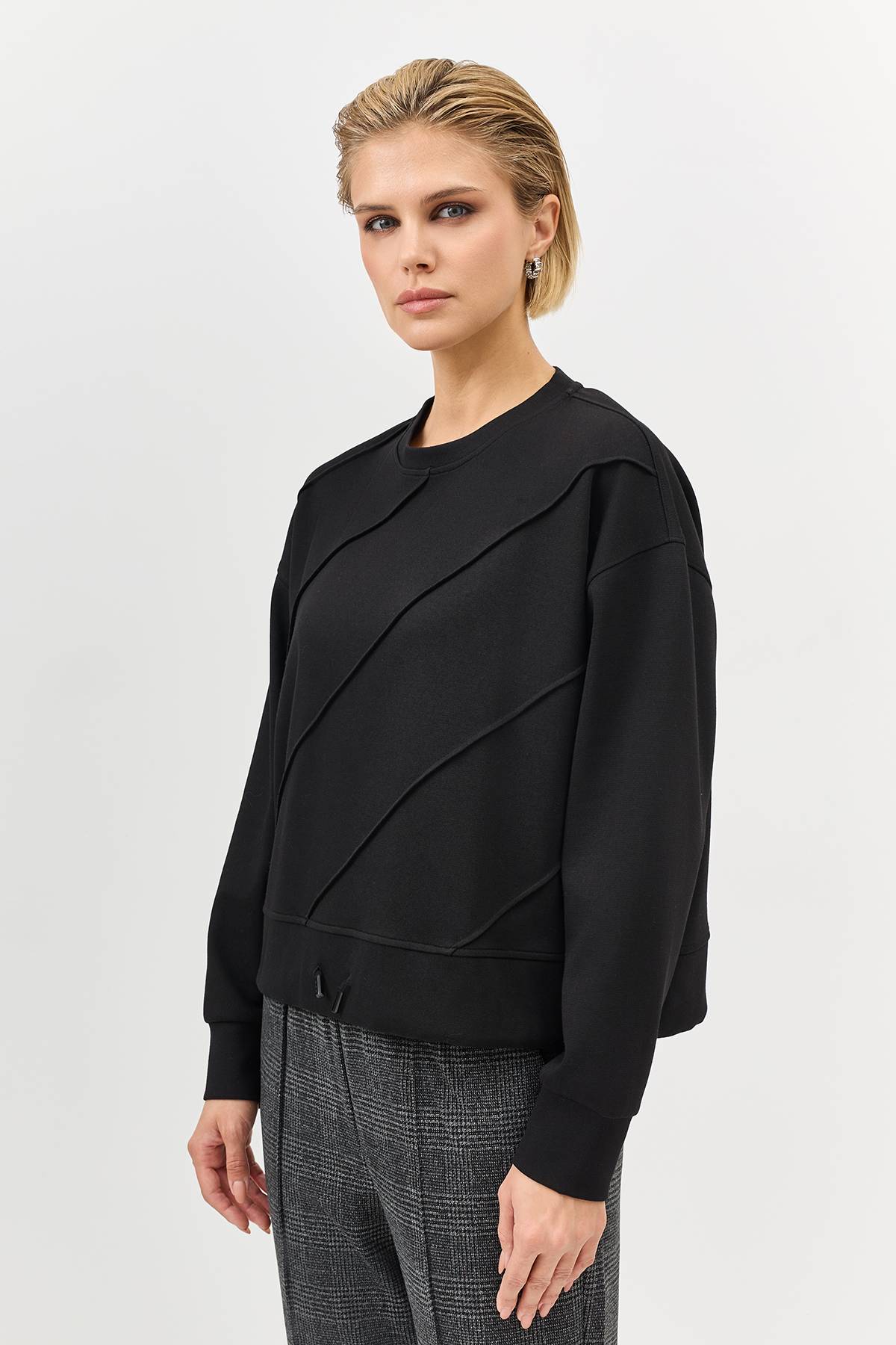 Лимитированная серия cвитшот с декоративными строчками и ремень, 34