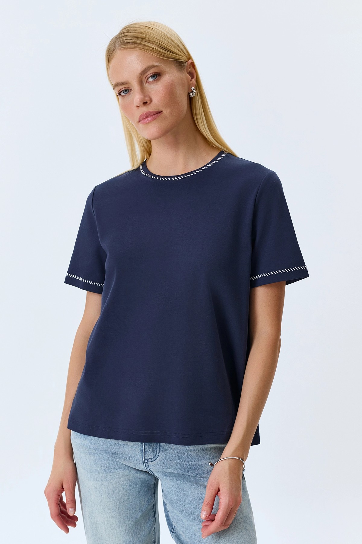 Футболка из 100% хлопка с ручным стежком, 46