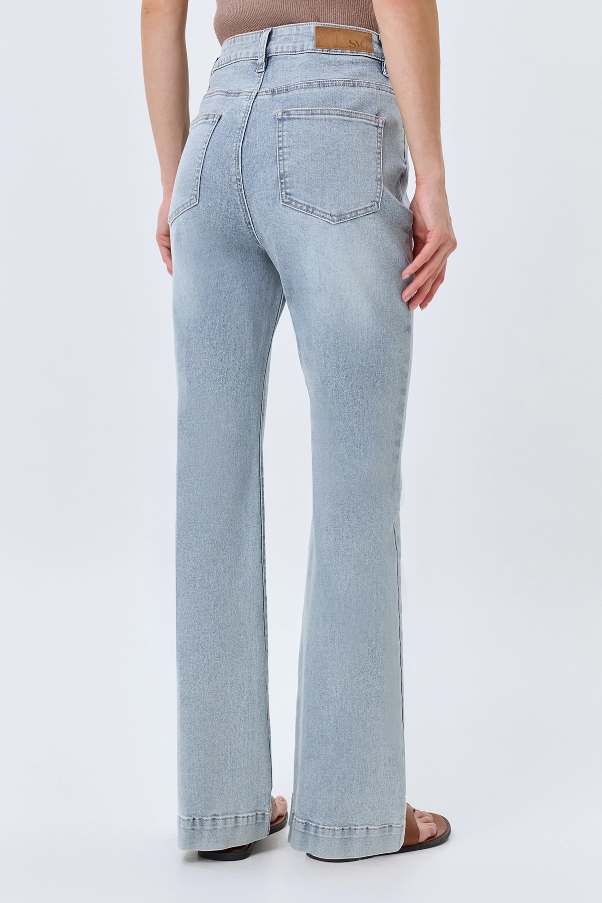 Джинсы bootcut с акцентными стрелками, 48