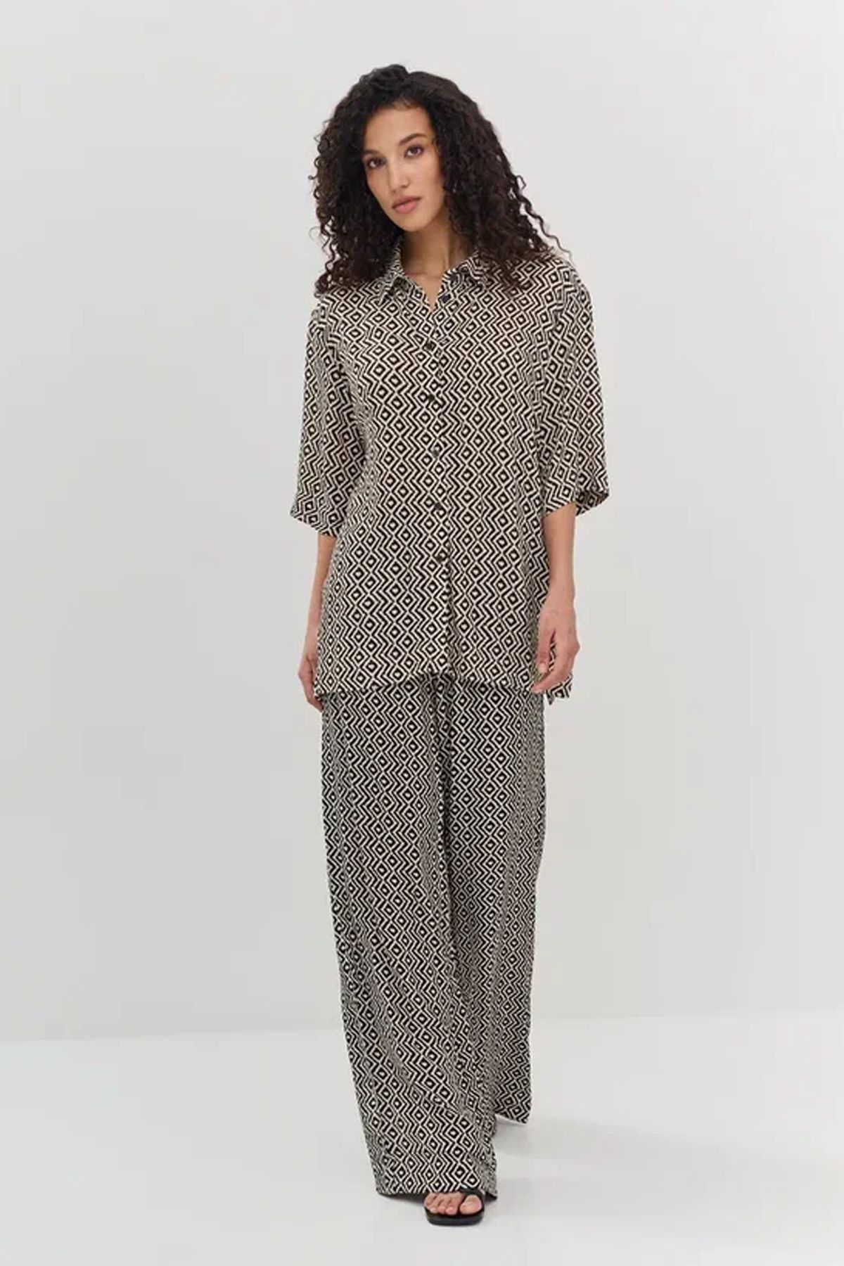 Брюки с абстрактным принтом 53437/2, 42р