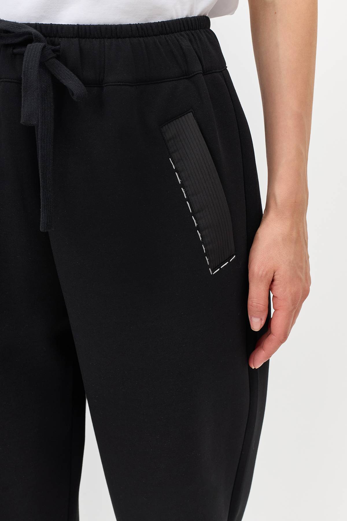 Лимитированная серия джоггеры с декором на карманах и ремень, 34