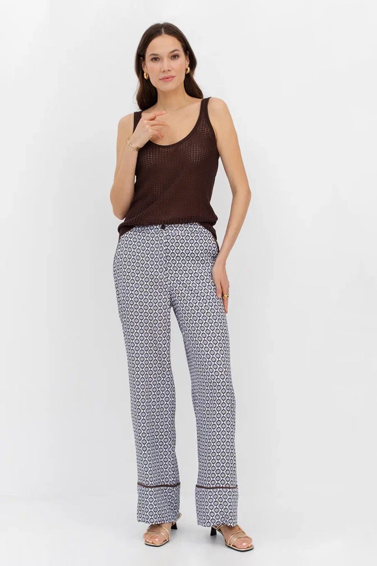 Брюки с широкими штанинами, 40р