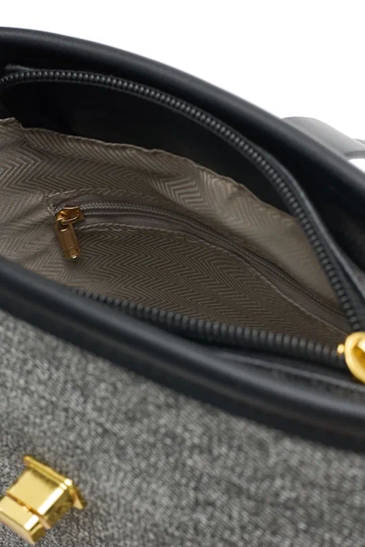 Комбинированная сумка из искусственной кожи, One