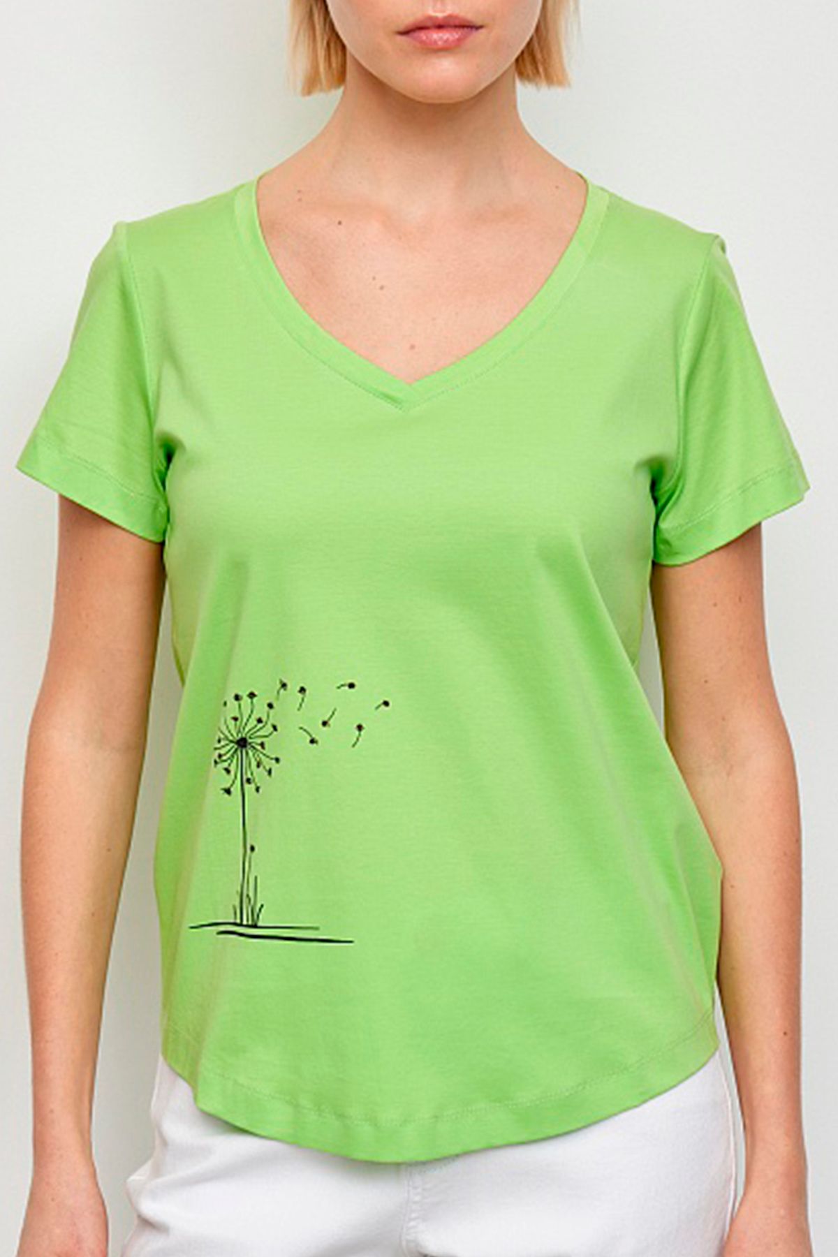 Футболка с лаконичным принтом, 46р