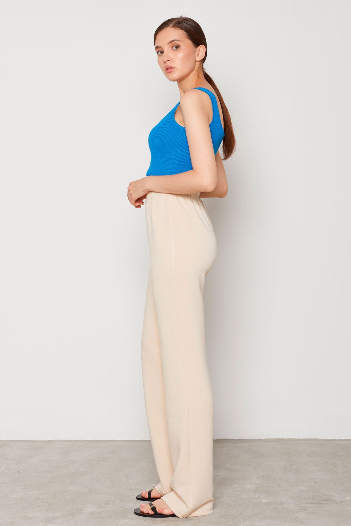 Брюки с эластичным поясом, 52р