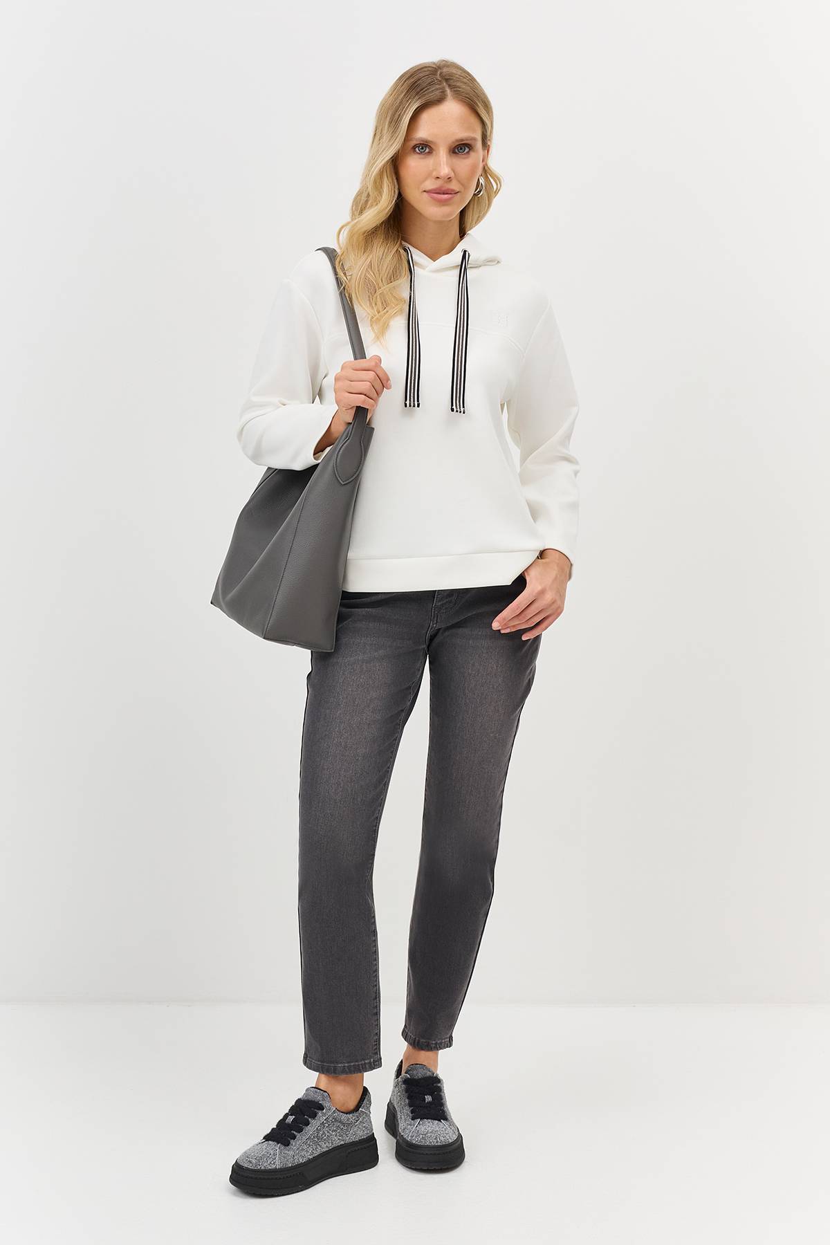 Графитовые джинсы с деликатной варкой, 36