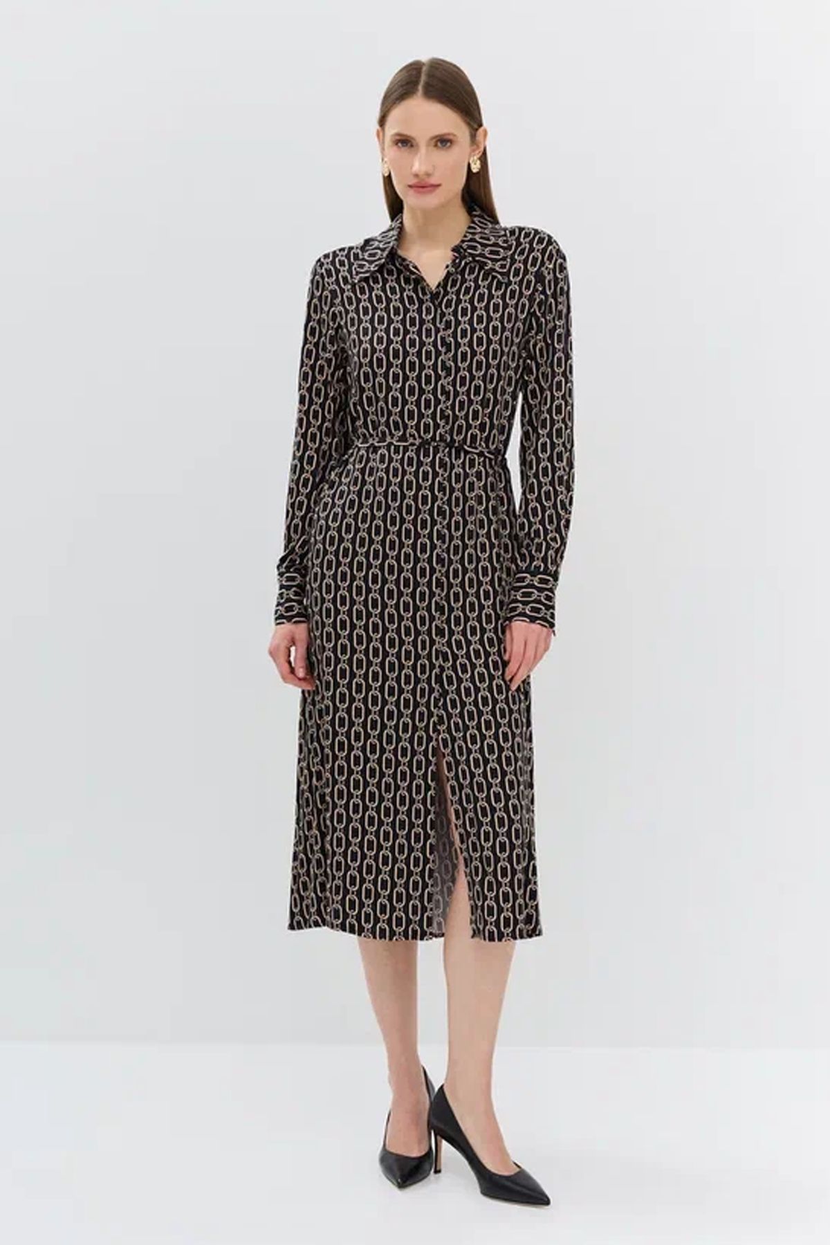 Платье-рубашка из вискозы с "цепочным" принтом, 42р