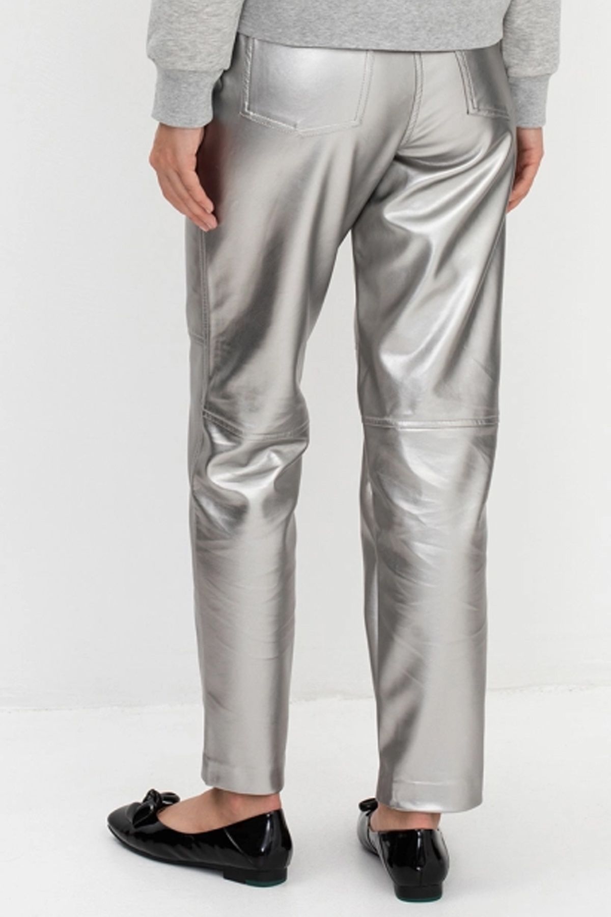 Брюки из металлизированного полиуретана, 40р
