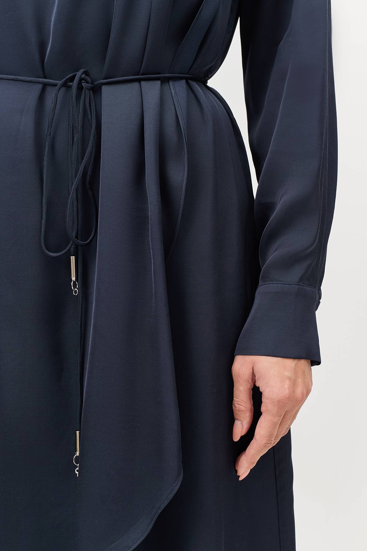 Лимитированная серия платье-миди с драпировкой и палантином, 34