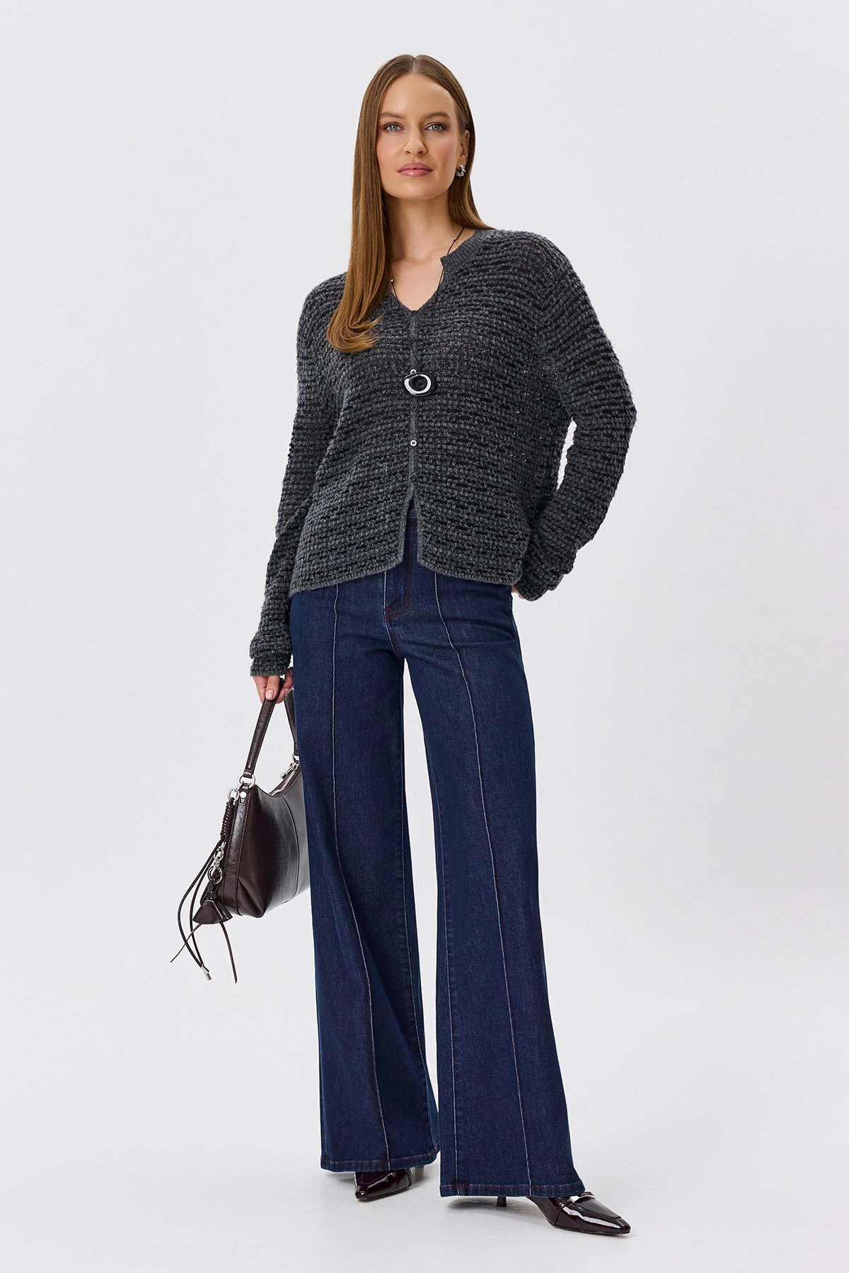 Джинсы Straight fit с контрастной отстрочкой, 46