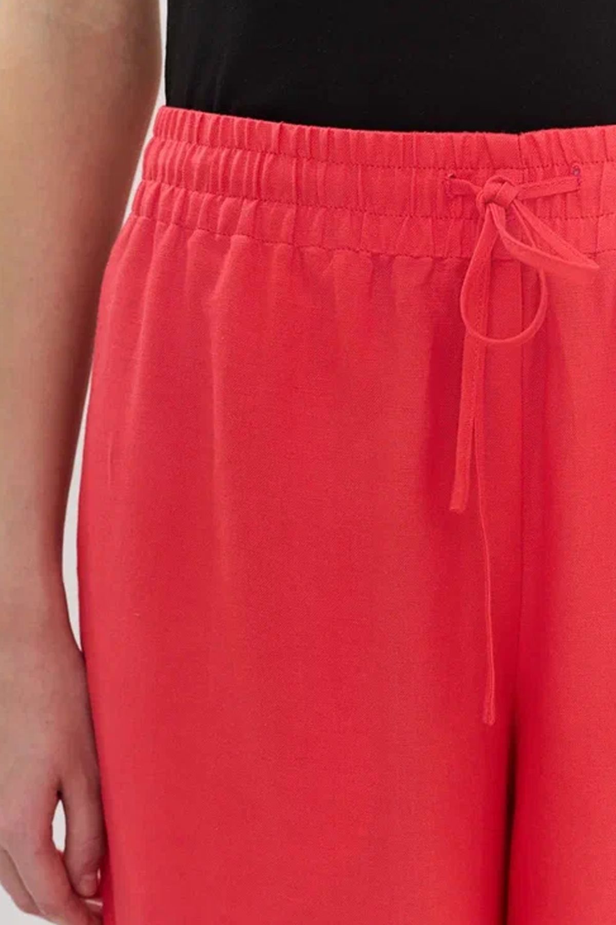 Брюки-палаццо кораллового цвета с резинкой на талии, 52р