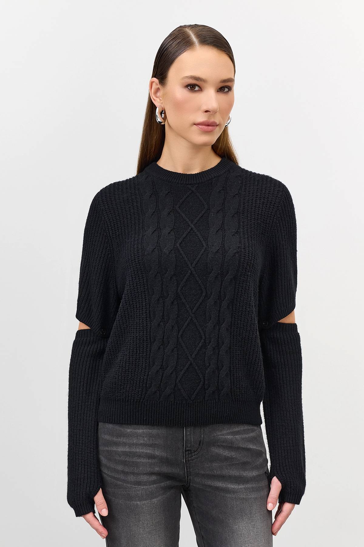 Лимитированная серия свитер со съемными рукавами и ремень, 40