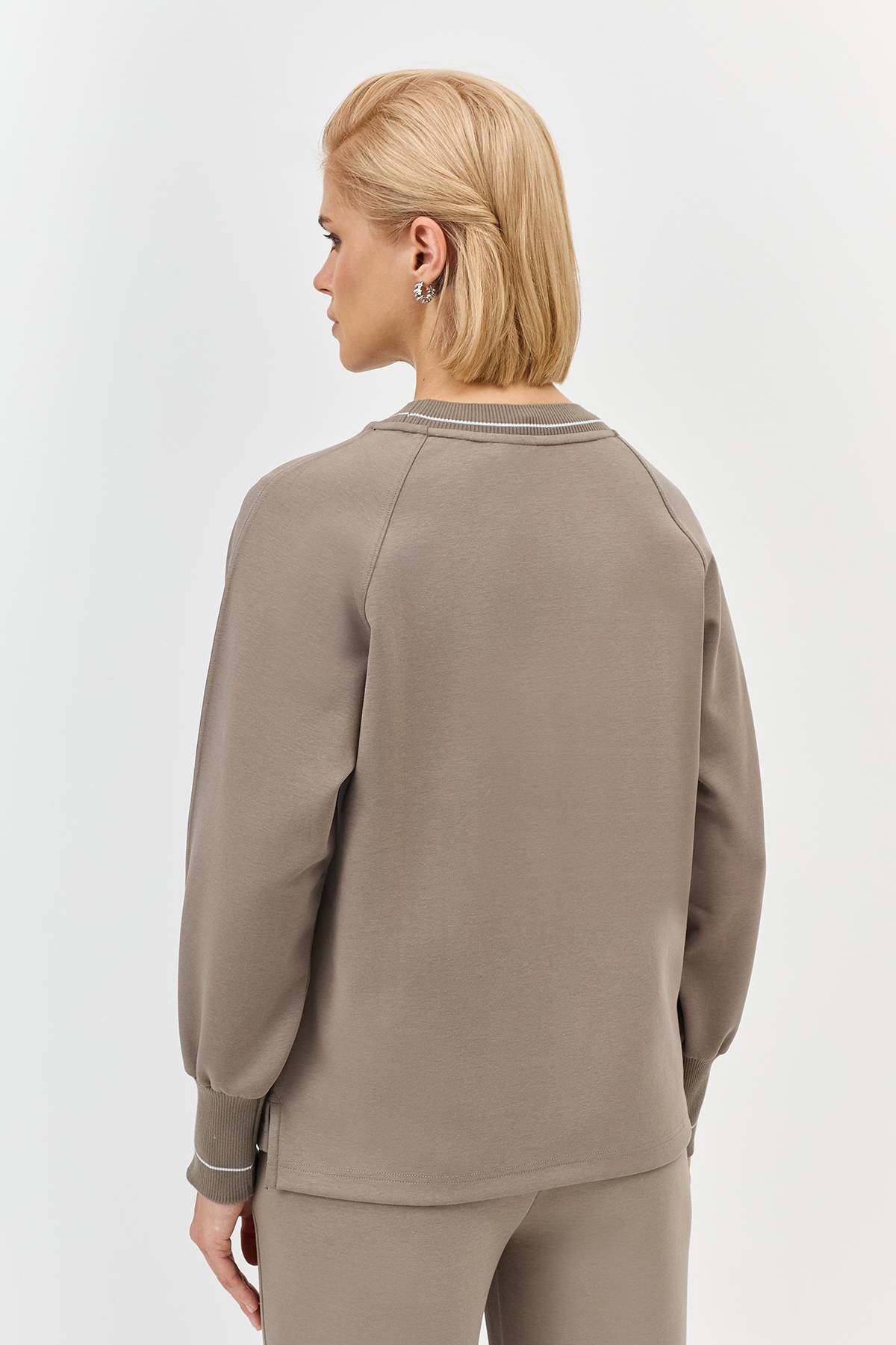 Лимитированная серия джемпер из хлопкового джерси с палантином, 46