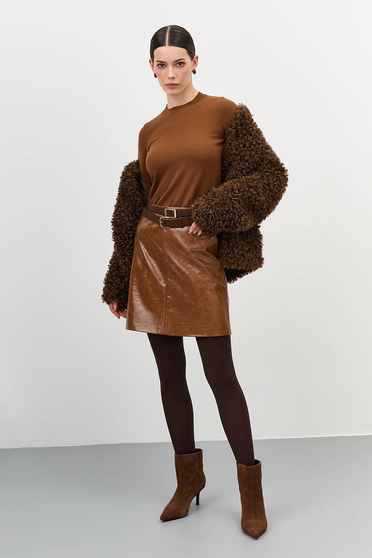 Мини-юбка из экокожи, 40